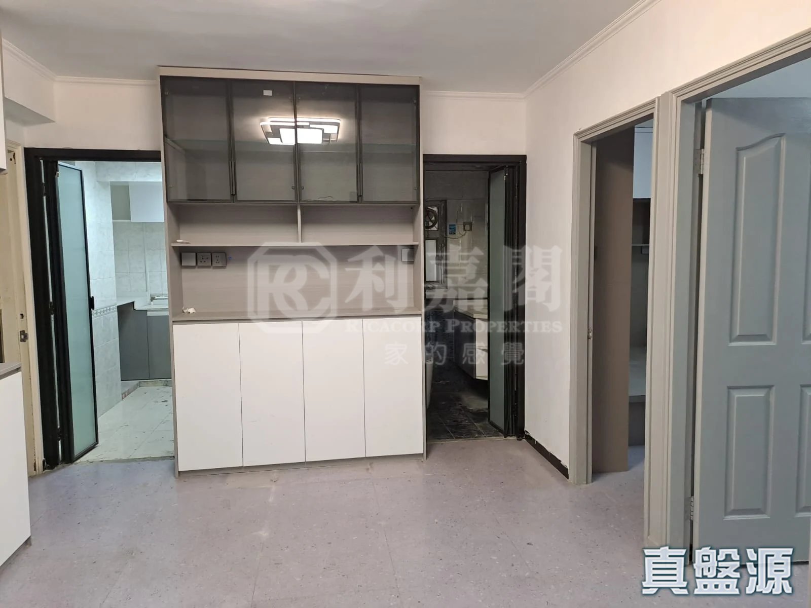 MEI FOO SUN CHUEN PHASE 1 - 23 Broadway Low Floor Zone Flat H Mei Foo/Wonderland Villas