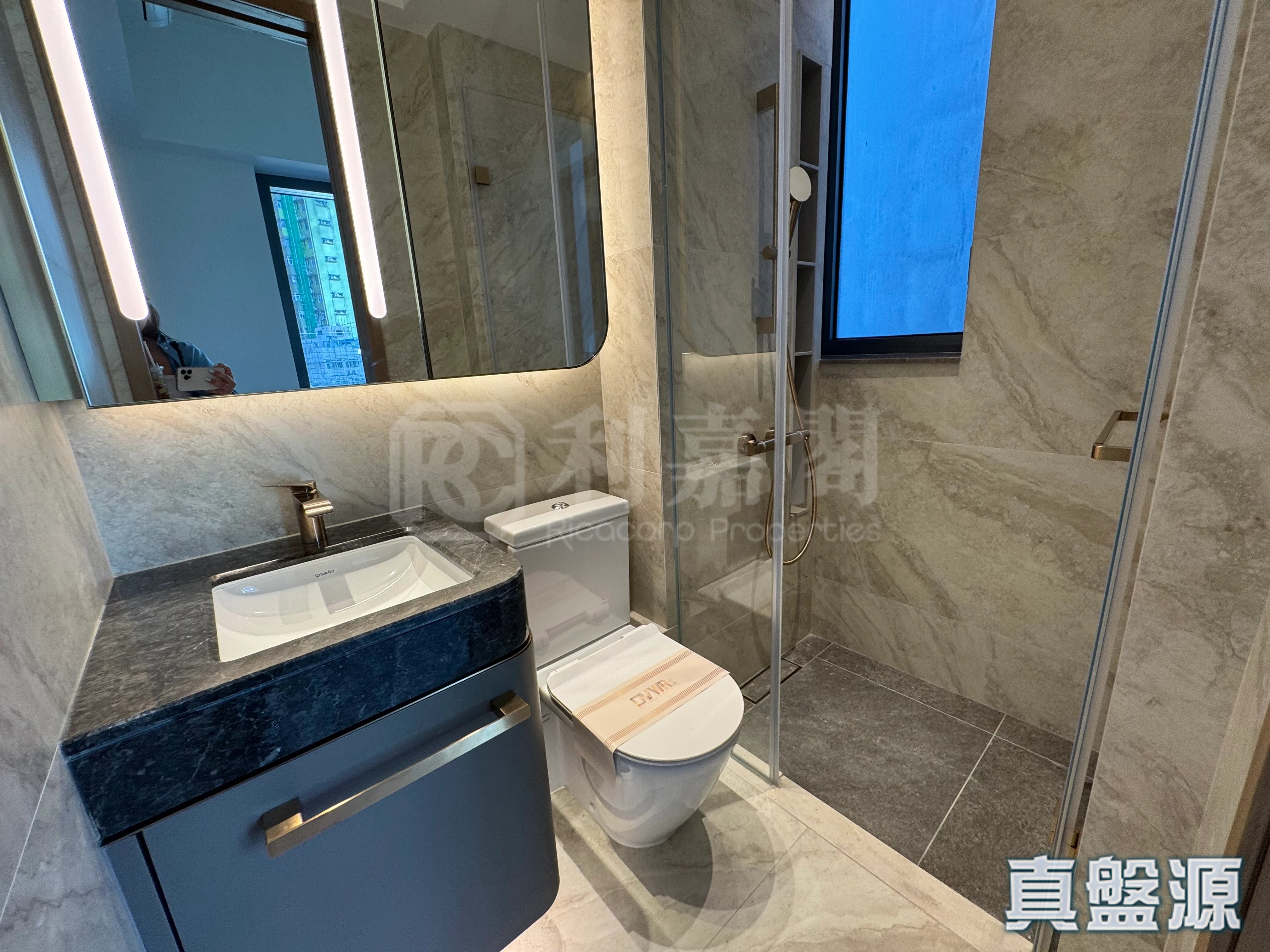 DES VOEUX W RESIDENCE Medium Floor Zone Flat B Central/Sheung Wan/Western District