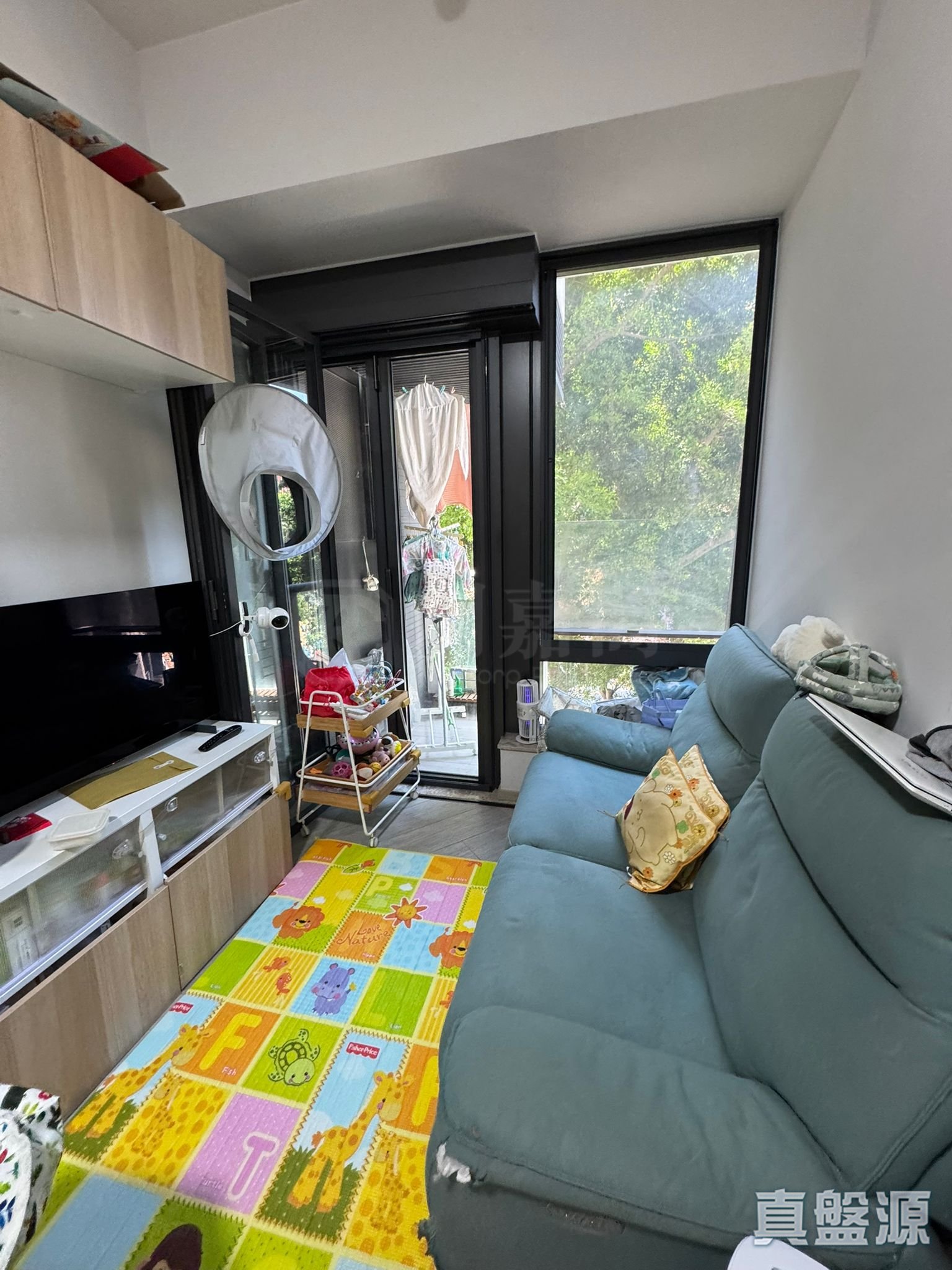 THE ROYALE PHASE 1 SEACOAST ROYALE - Tower 3 Medium Floor Zone Flat 18 Sham Tseng/Castle Peak Road