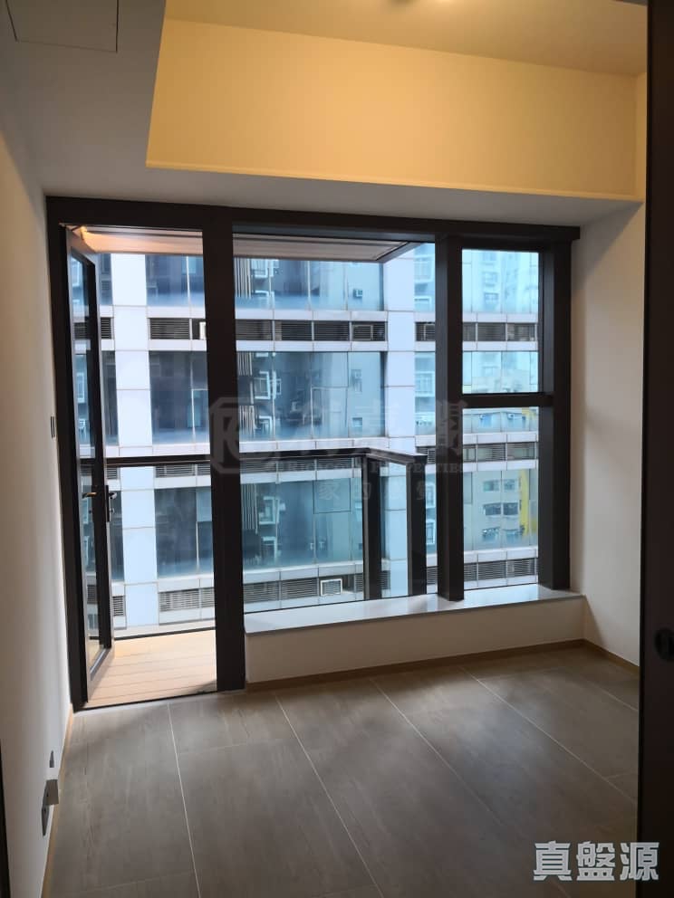 ONE PRESTIGE Medium Floor Zone Flat C North Point/North Point Mid-Levels