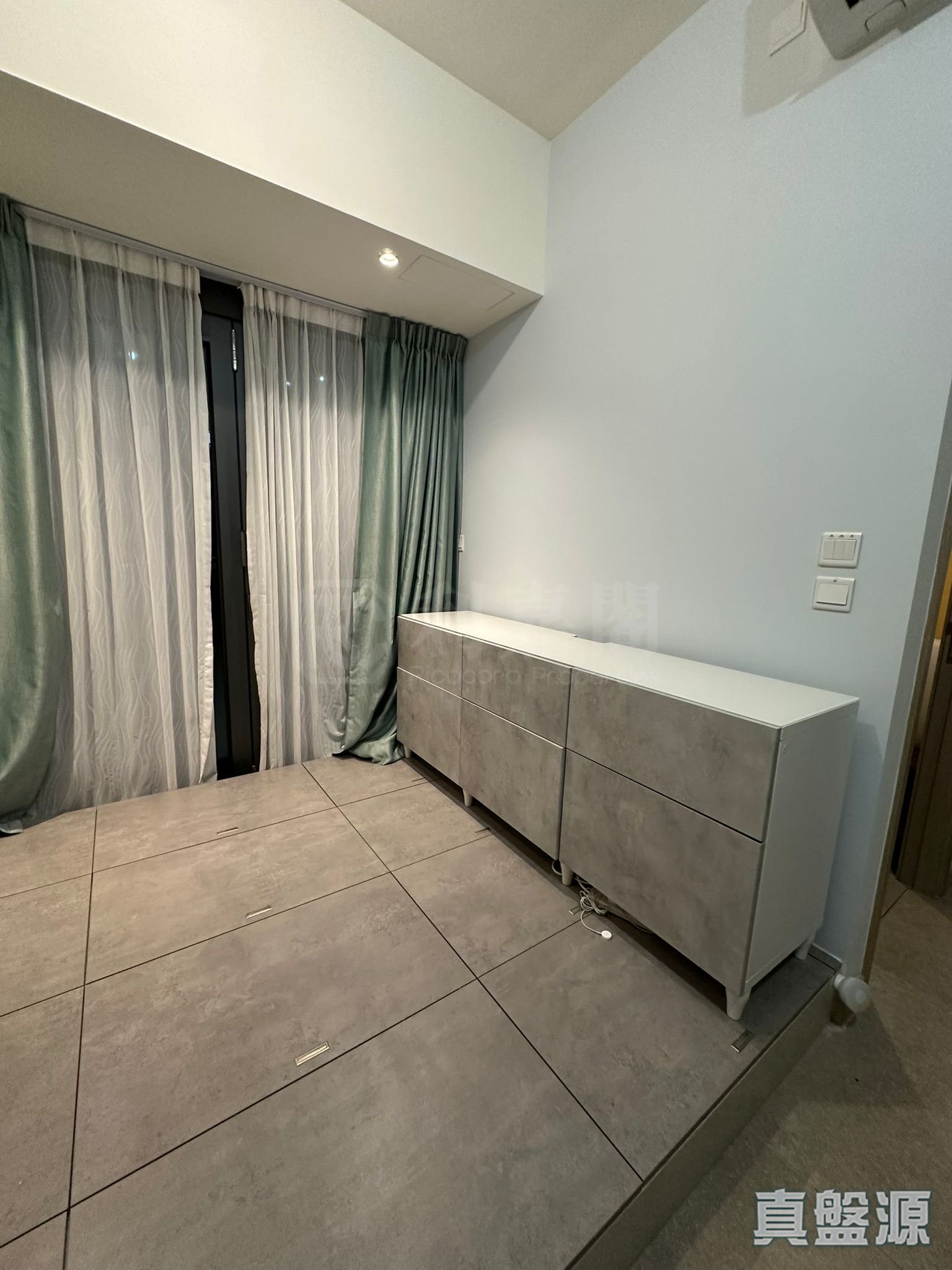 WETLAND SEASONS PARK PHASE 1 - Tower 16 Low Floor Zone Tin Shui Wai