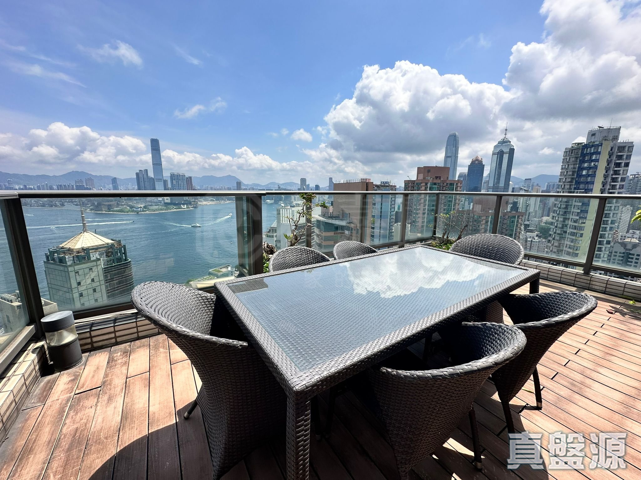 SOHO 189 Very High Floor Zone Flat A Central/Sheung Wan/Western District