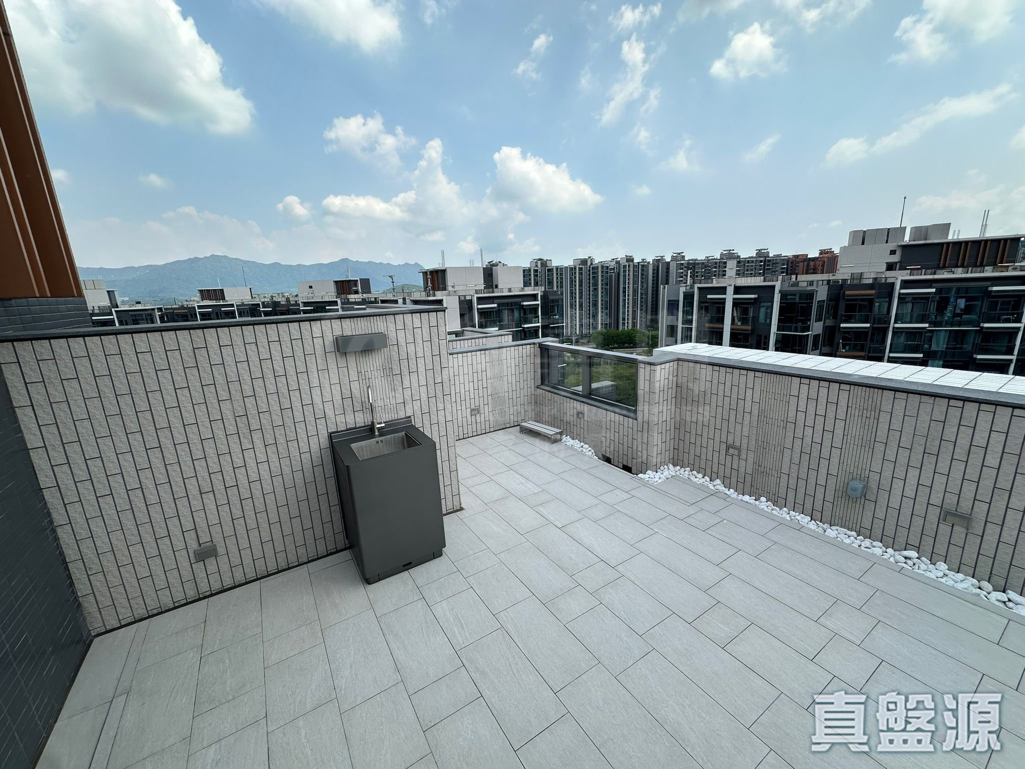 SILICON HILL UNIVERSITY HILL 2A期 漾景阁 第1座 极高层 B2室 大埔