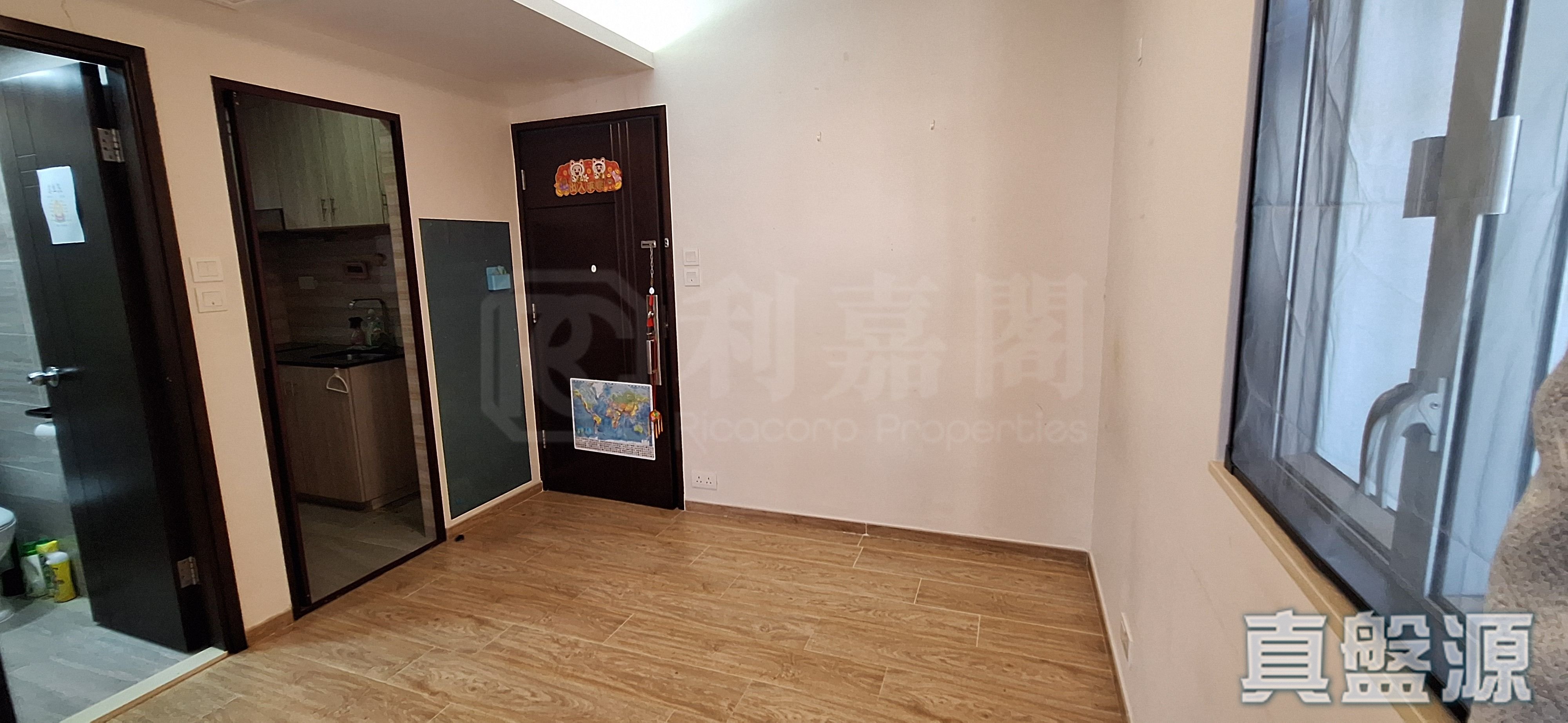 TUEN MUN CENTRE Low Floor Zone Flat 11 Tuen Mun