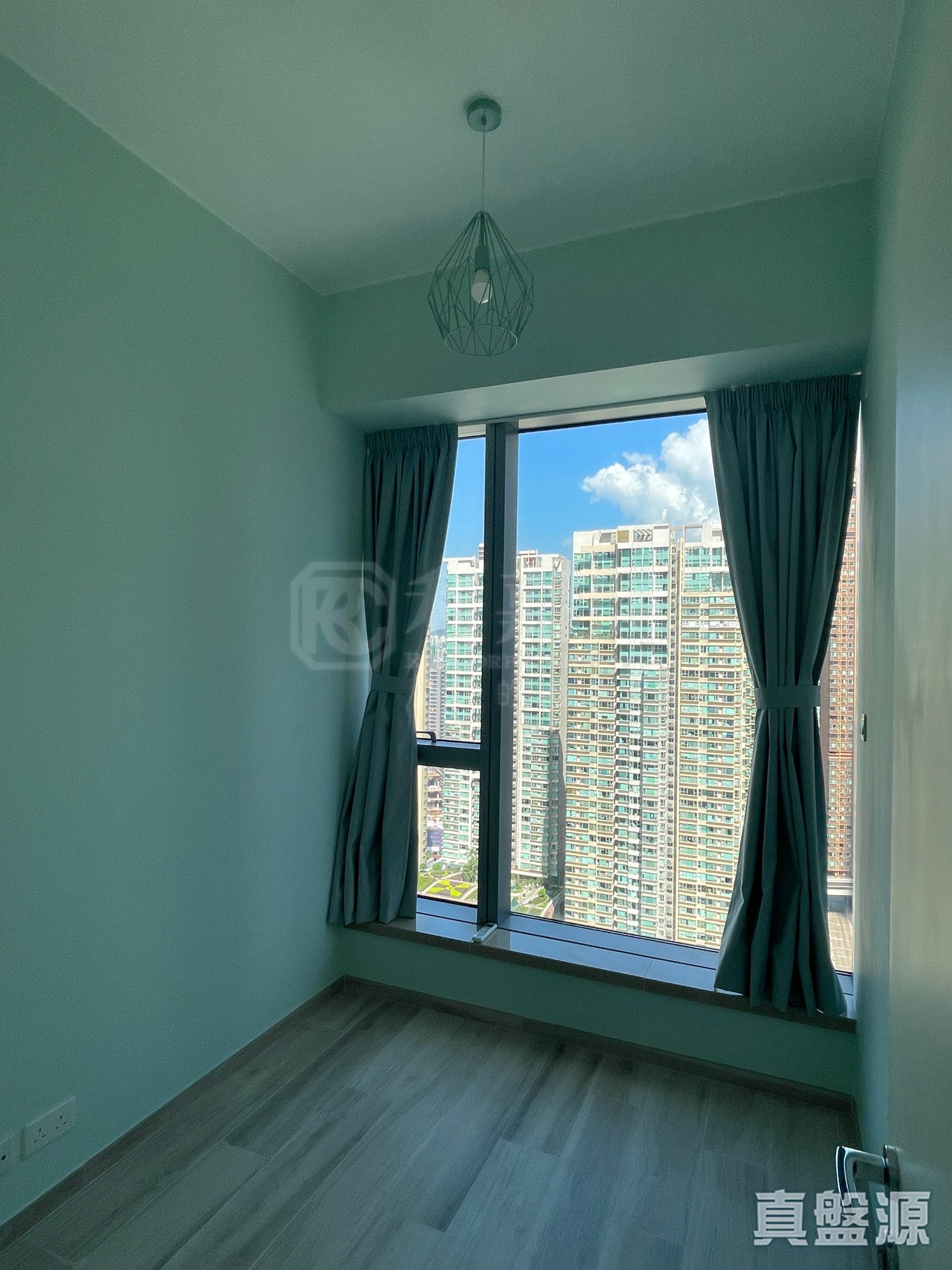 天璽 20座 - 2區 (海鑽) 高層 C室 九龍站/尖沙咀/佐敦