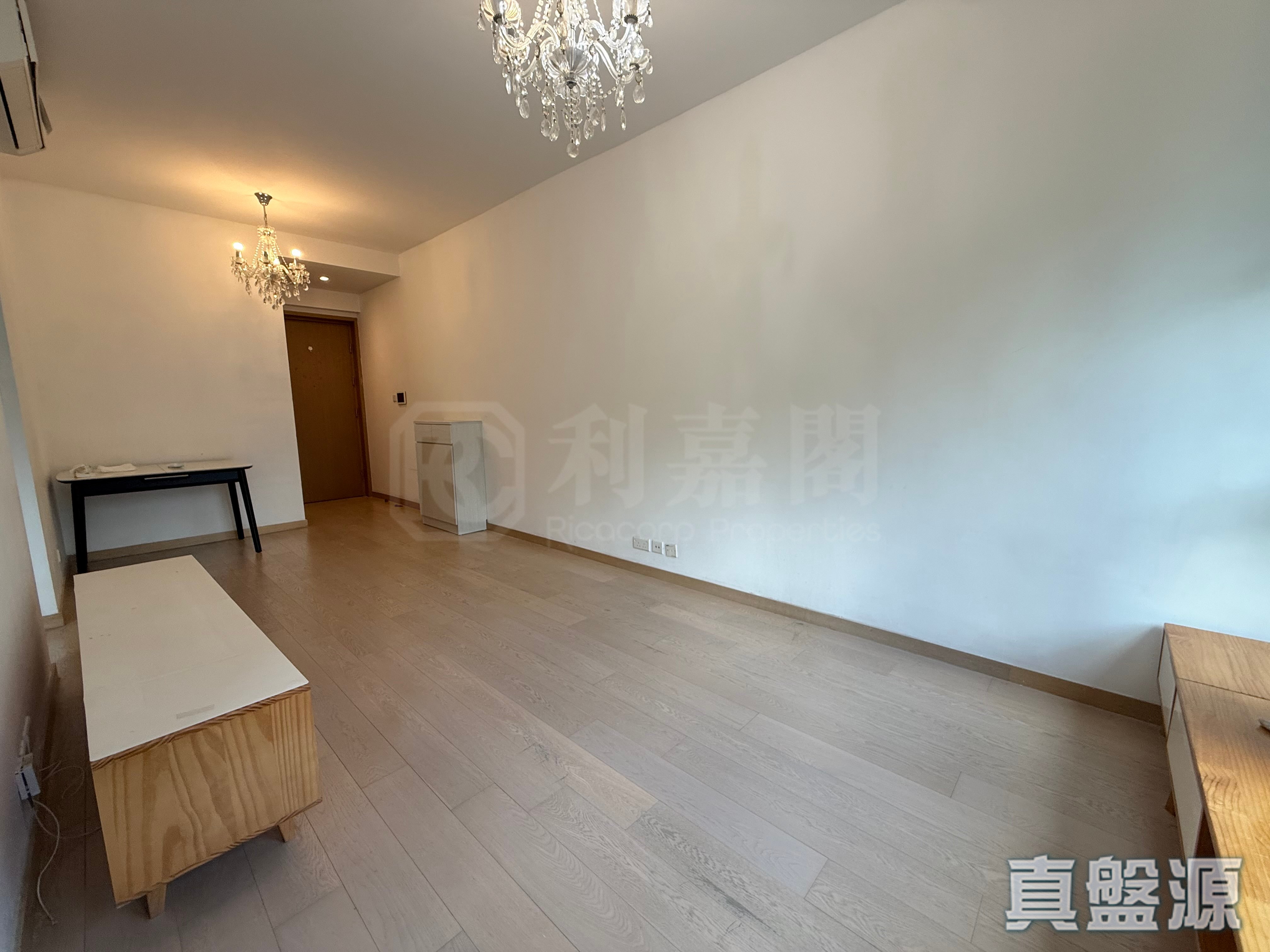 THE BLOOMSWAY THE LAGUNA TOWER 1 Medium Floor Zone Flat D Sham Tseng/Castle Peak Road