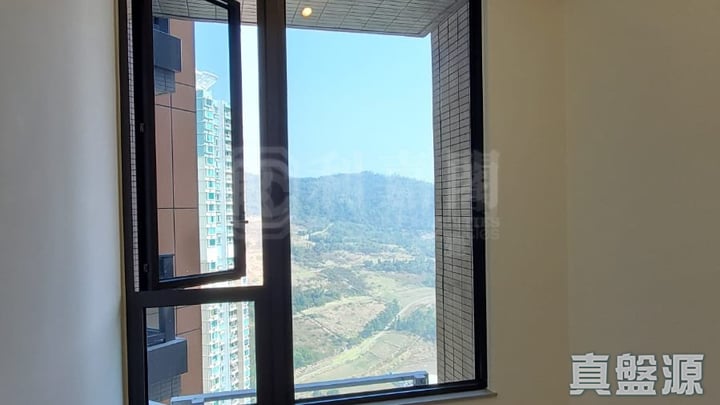 日出康城