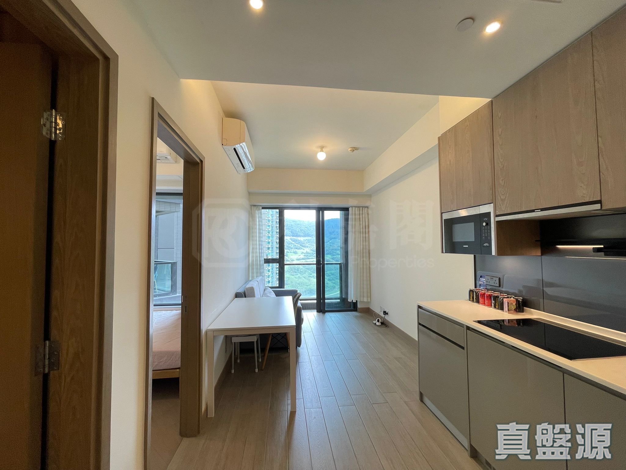 LOHAS PARK PHASE 4A WINGS AT SEA - Tower 1b High Floor Zone Flat F Tseung Kwan O