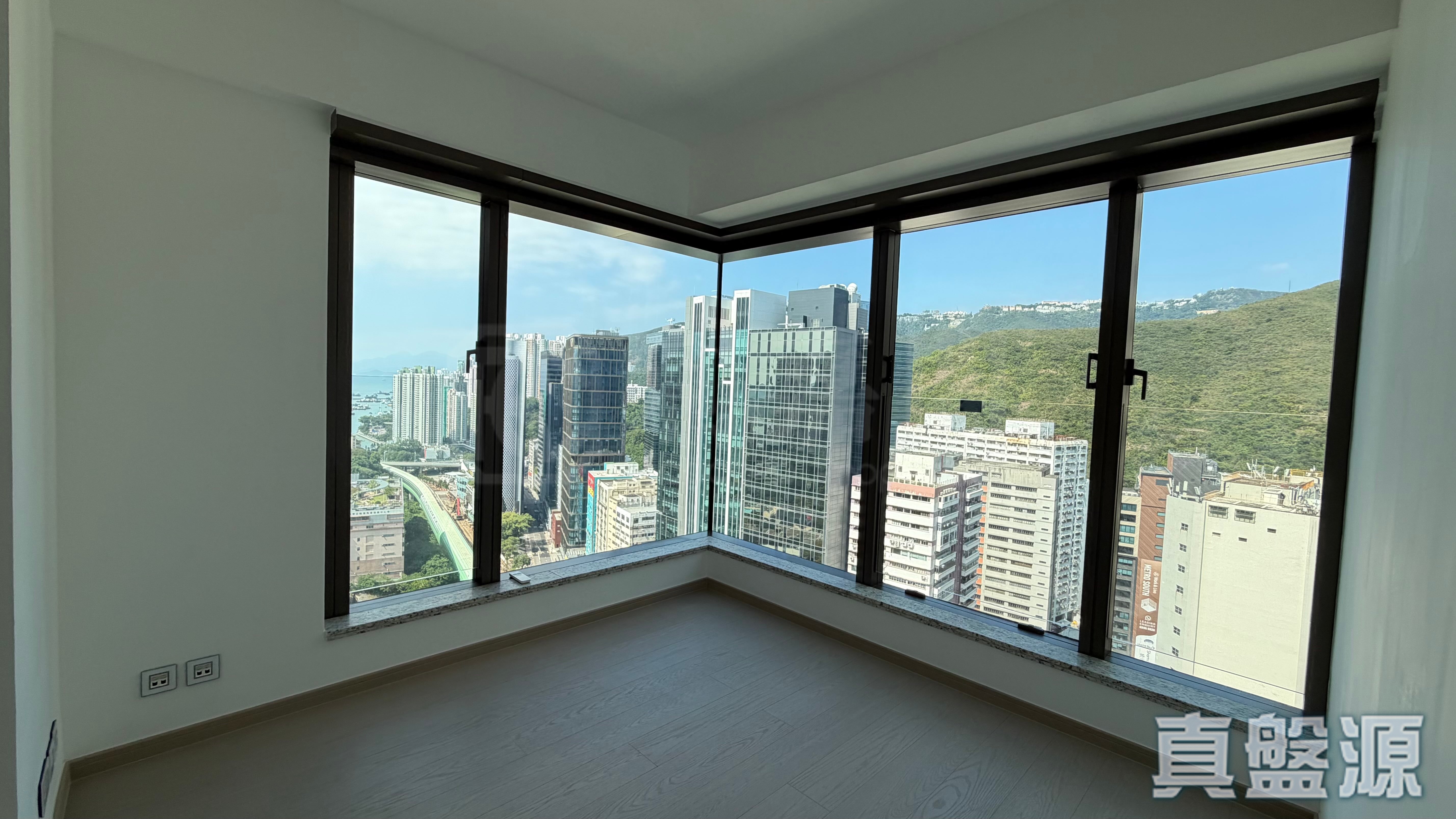 THE SOUTHSIDE PHASE 3B BLUE COAST - Tower 2 (2a) High Floor Zone Flat D Wong Chuk Hang/Sham Wan
