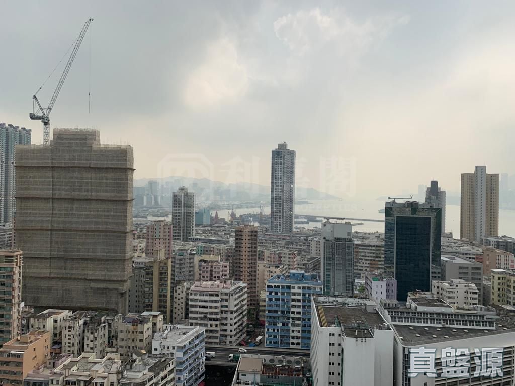 NO. 80 MAIDSTONE ROAD High Floor Zone Flat D To Kwa Wan/Kowloon City/Kai Tak/San Po Kong