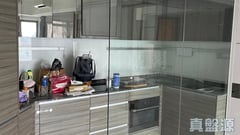 海之戀 3期A 海之戀.愛炫美 3B座 中層 D室 荃灣