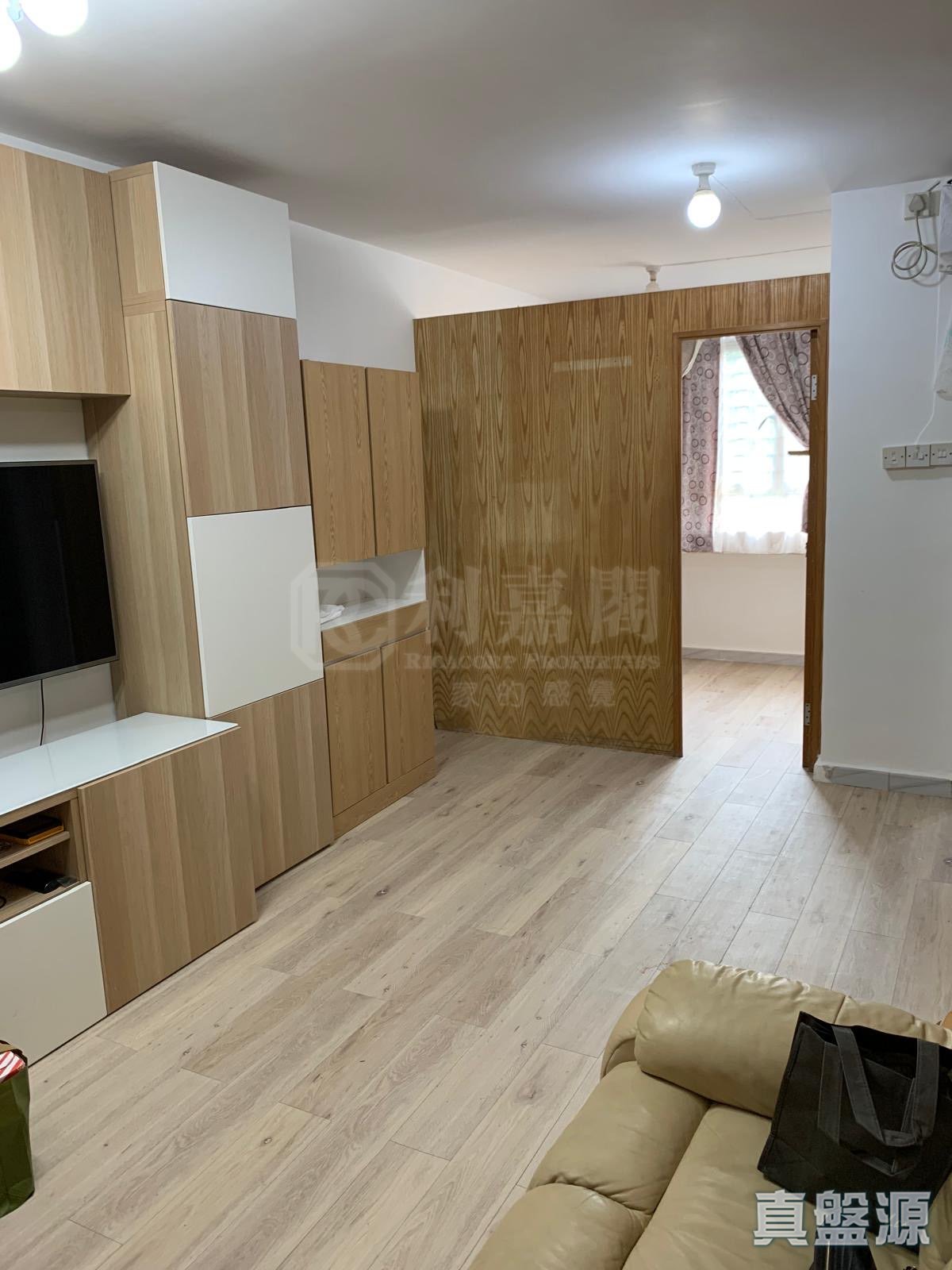 天平邨 天明樓 (4座) 中層 4室 上水/粉嶺/古洞