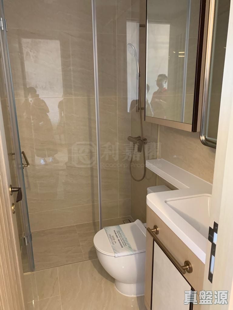 ONE EAST COAST TOWER 2 High Floor Zone Flat B Kwun Tong/Lam Tin/Yau Tong