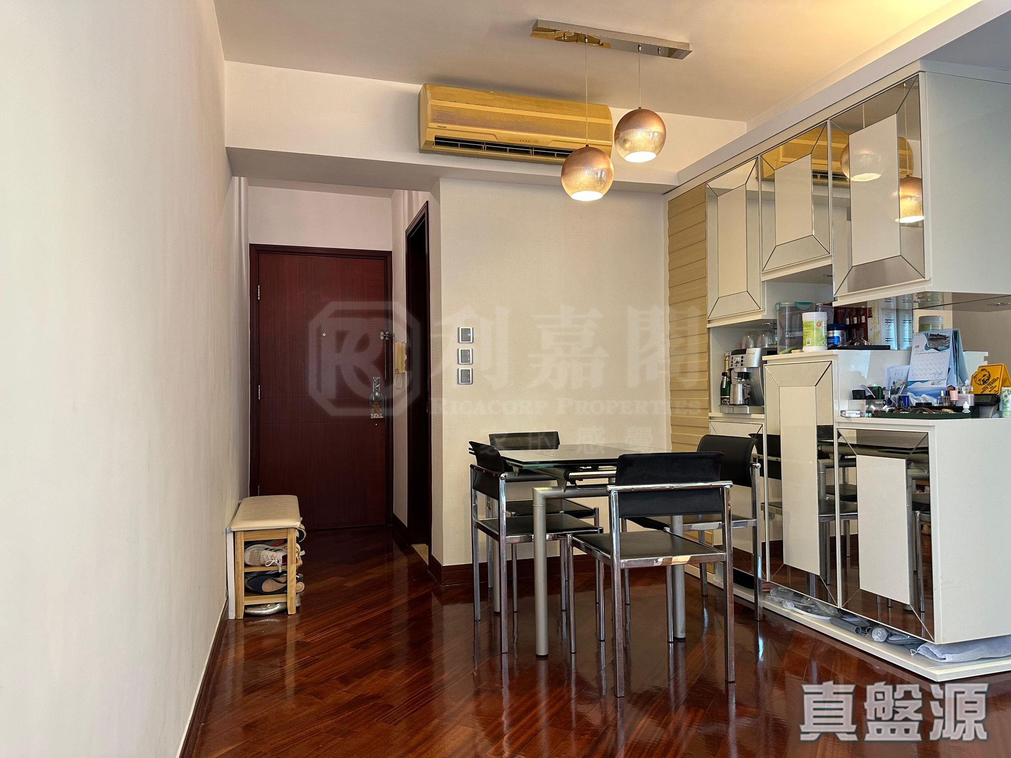 浪澄湾 8座 中层 E室 奥运站/南昌