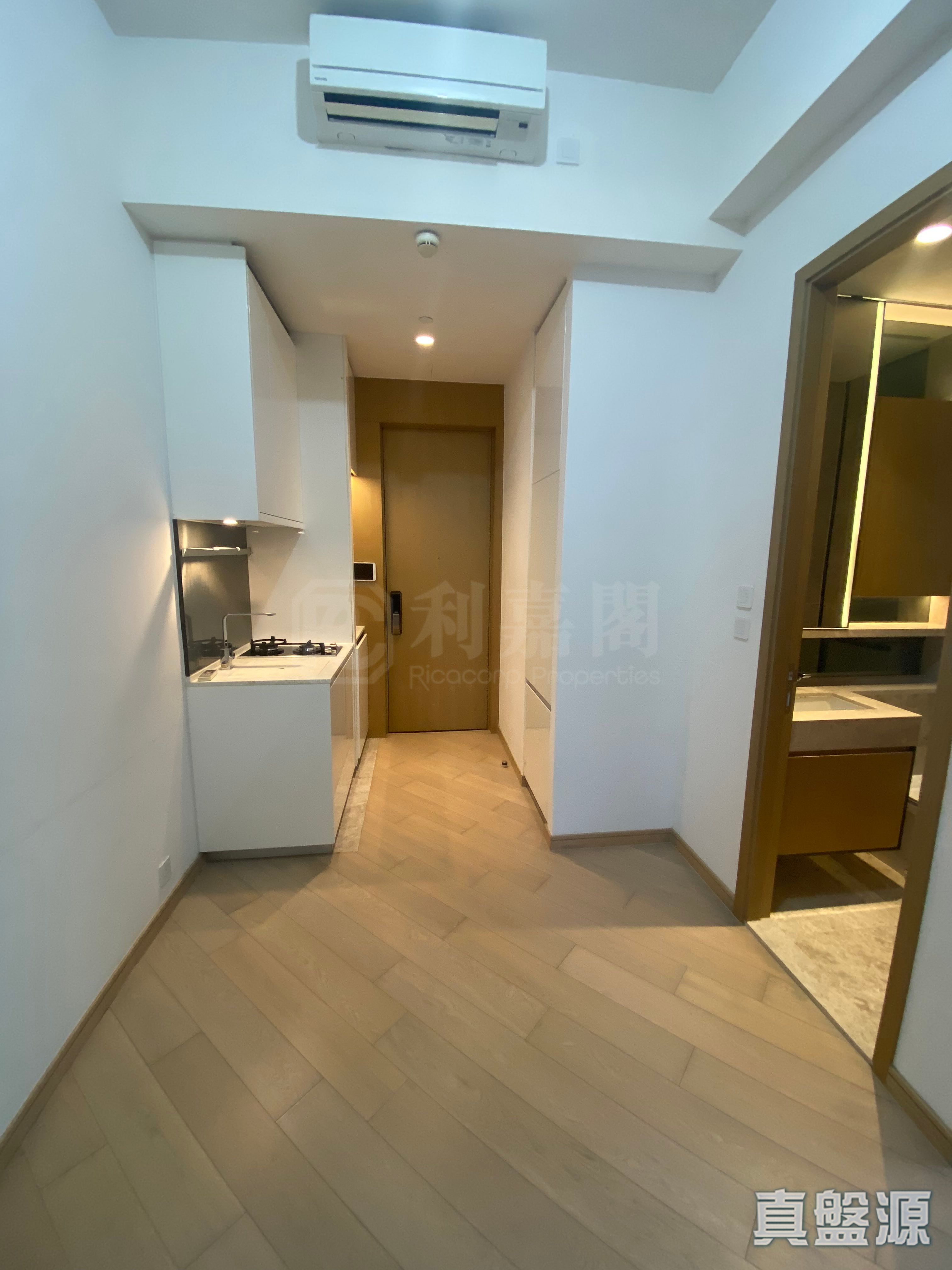 PARKER33 High Floor Zone Flat G Sai Wan Ho/Shau Kei Wan