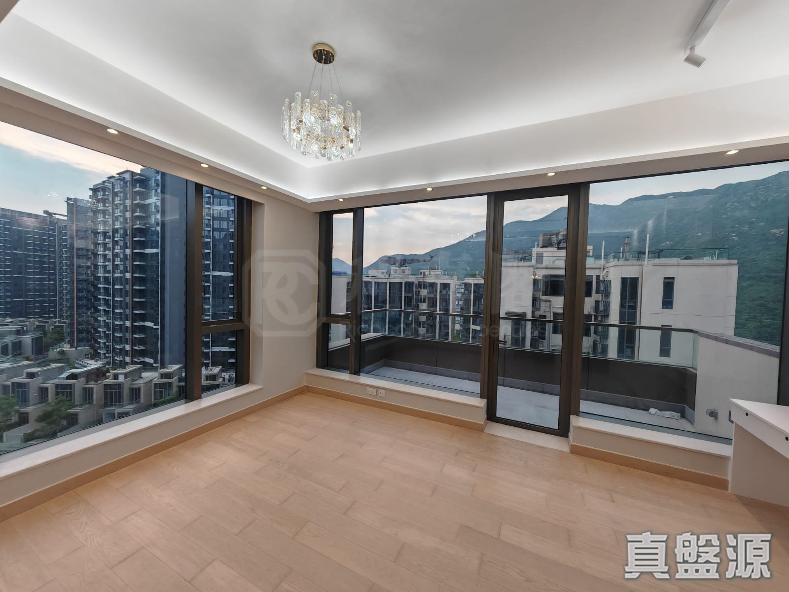 NAPA 5A座 極高層 深井/青山公路
