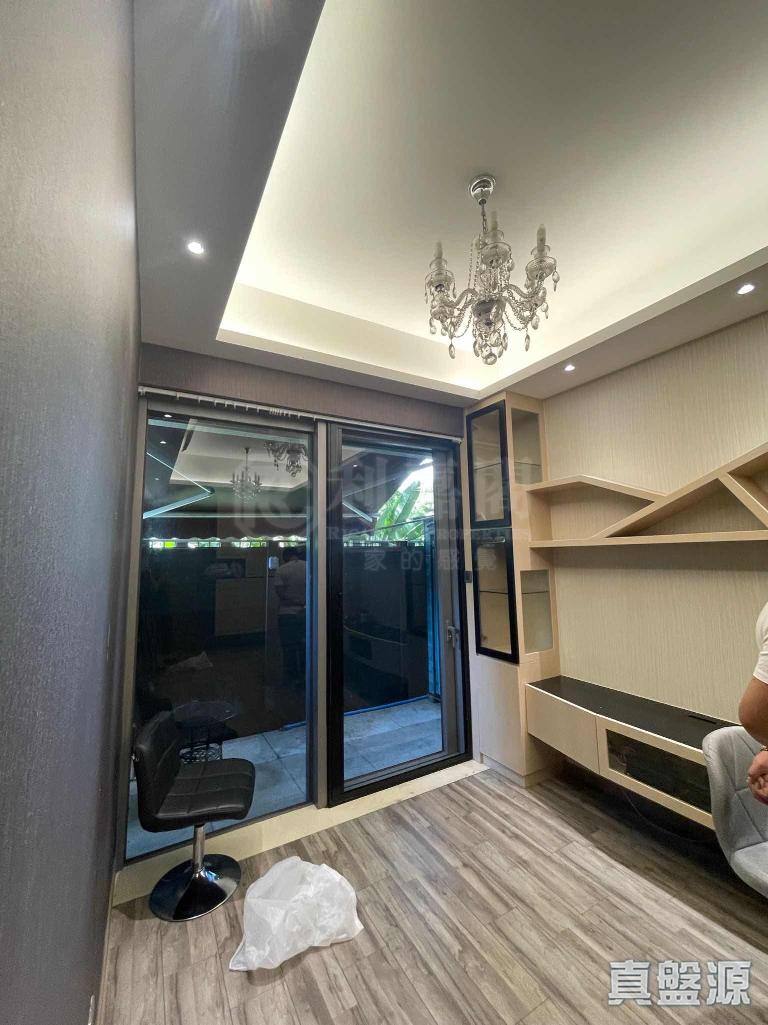 柏𣾷 中層 元朗