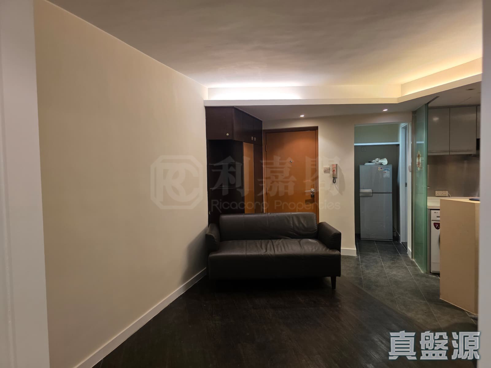 YUE ON COURT SHAN ON HOUSE (BLOCK F) Low Floor Zone Flat 7 Ap Lei Chau
