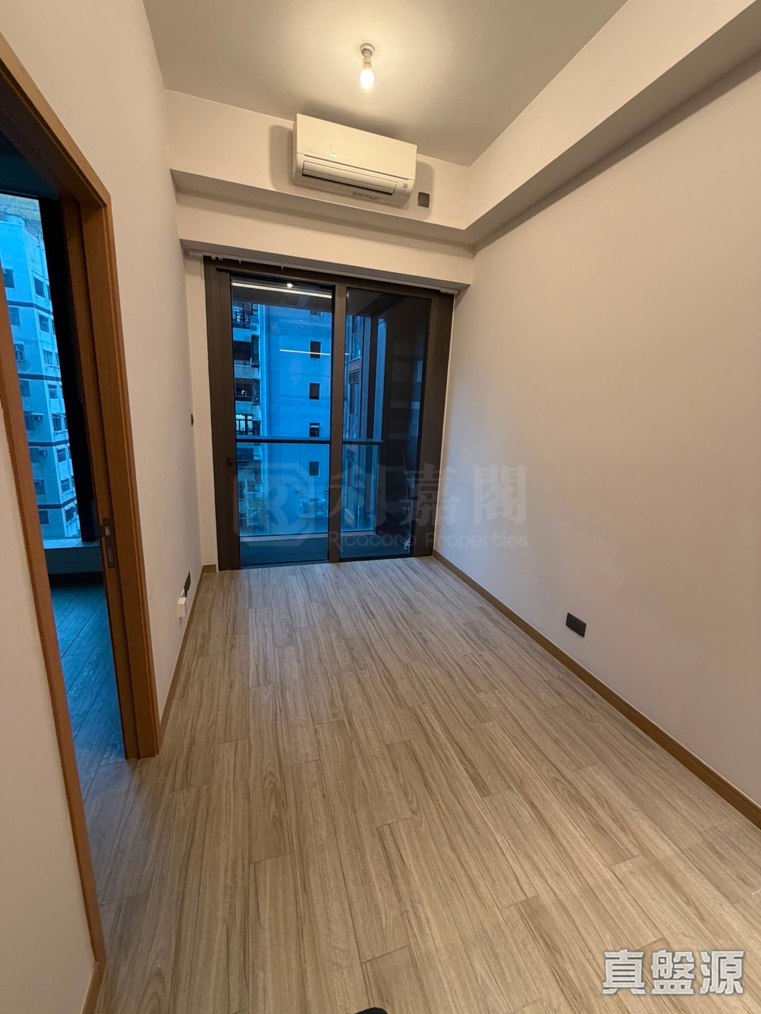 THE VANTAGE Medium Floor Zone Flat A1 Hung Hom/Whampoa/Laguna Verde