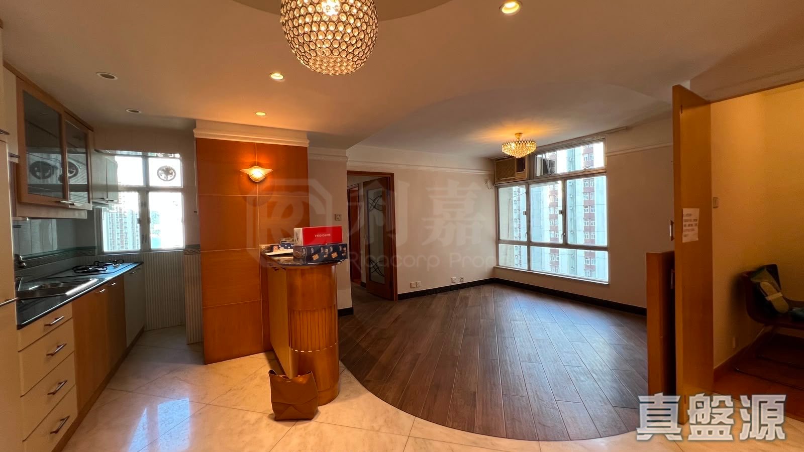 TAIKOO SHING HORIZON GARDENS - (t-58)  Choi Tien Mansion High Floor Zone Flat C Quarry Bay/Kornhill/Taikoo Shing