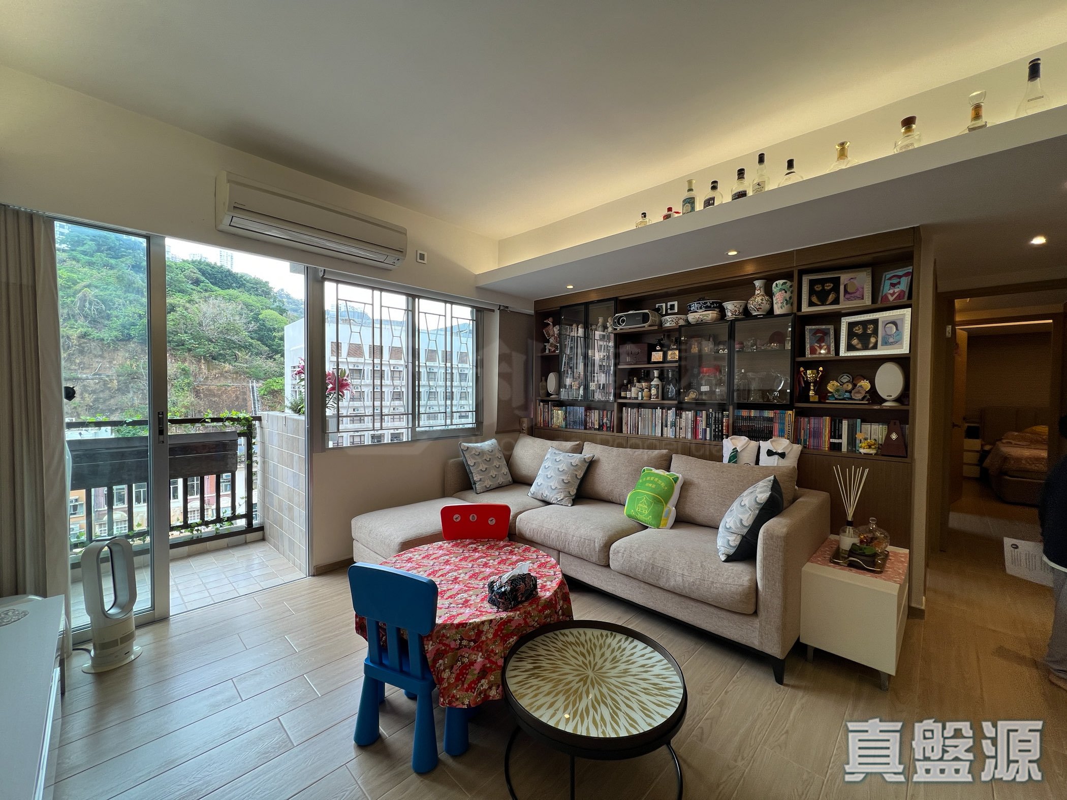 山村大厦 高层 C室 跑马地/东半山