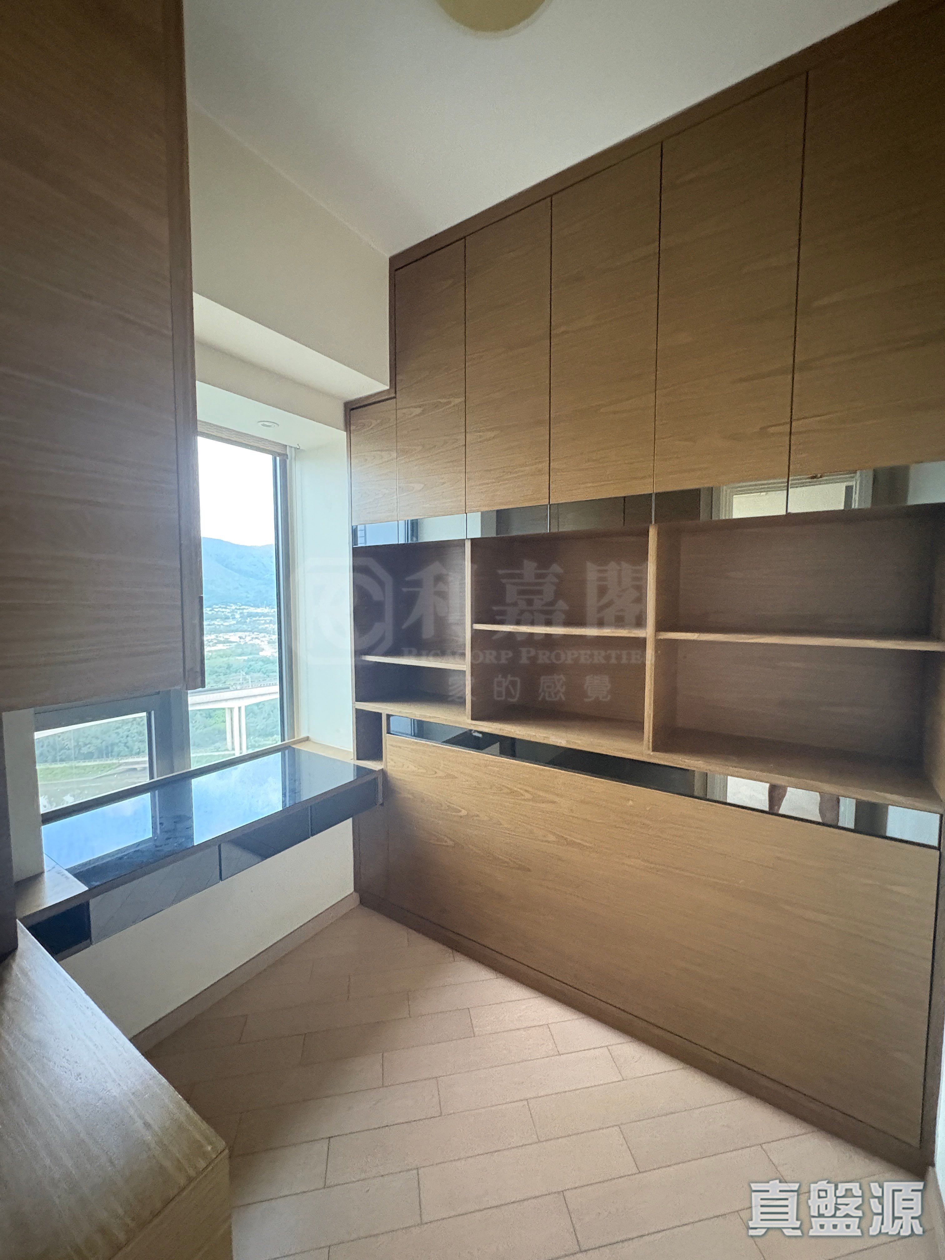 RIVA HELORUS BOULEVARD TOWER 6B Very High Floor Zone Flat A Yuen Long