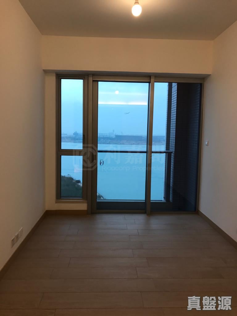 CENTURY LINK PHASE 2 - Tower 2a High Floor Zone Flat 09 Tung Chung