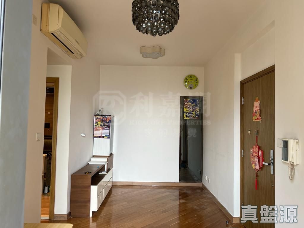 CENTURY GATEWAY PHASE 2 - Tower 6 Very High Floor Zone Flat K Tuen Mun