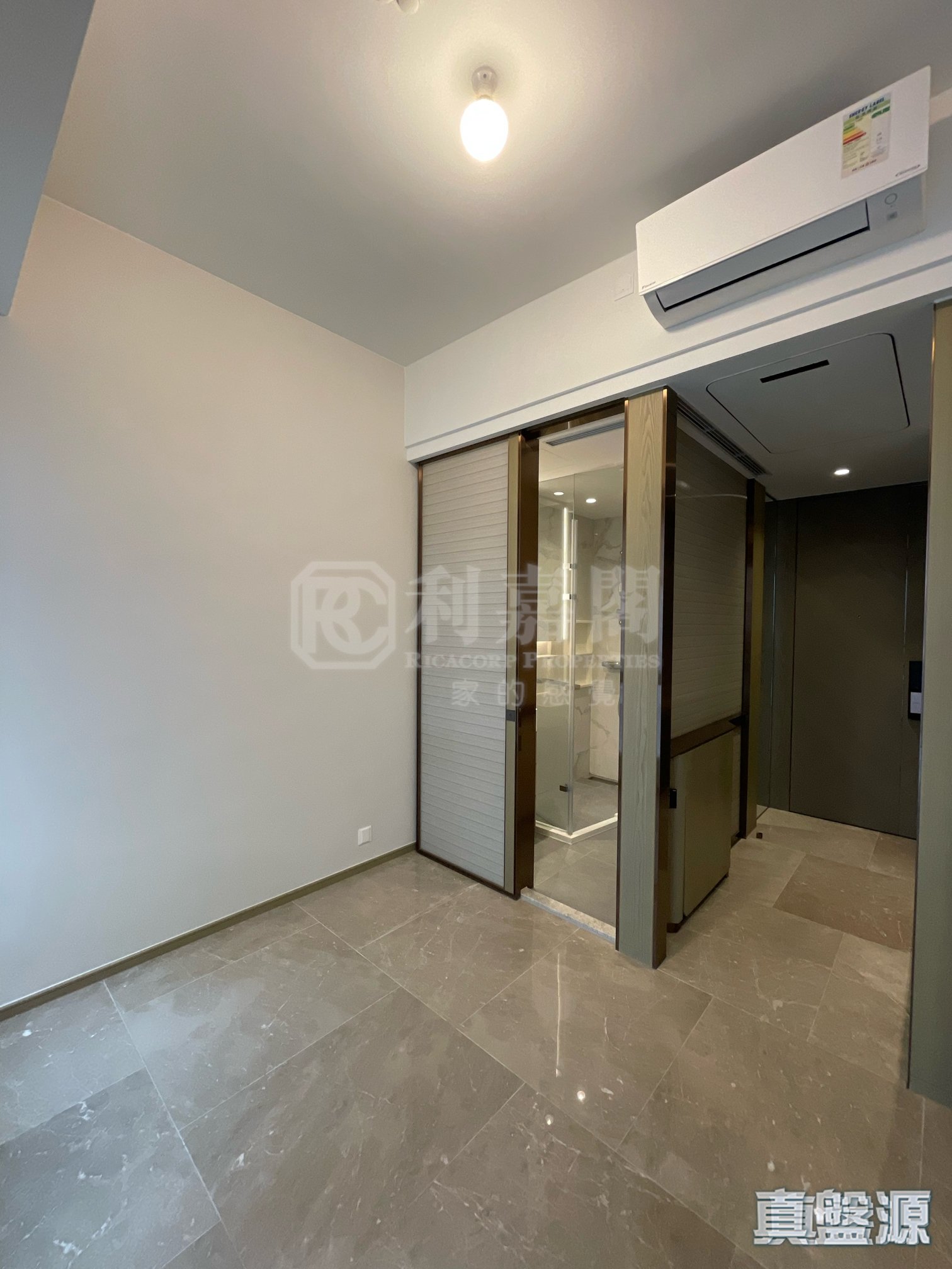 CAINE HILL Low Floor Zone Flat G Mid-Levels West