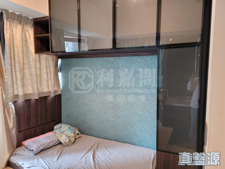 利奧坊．曉岸 2座