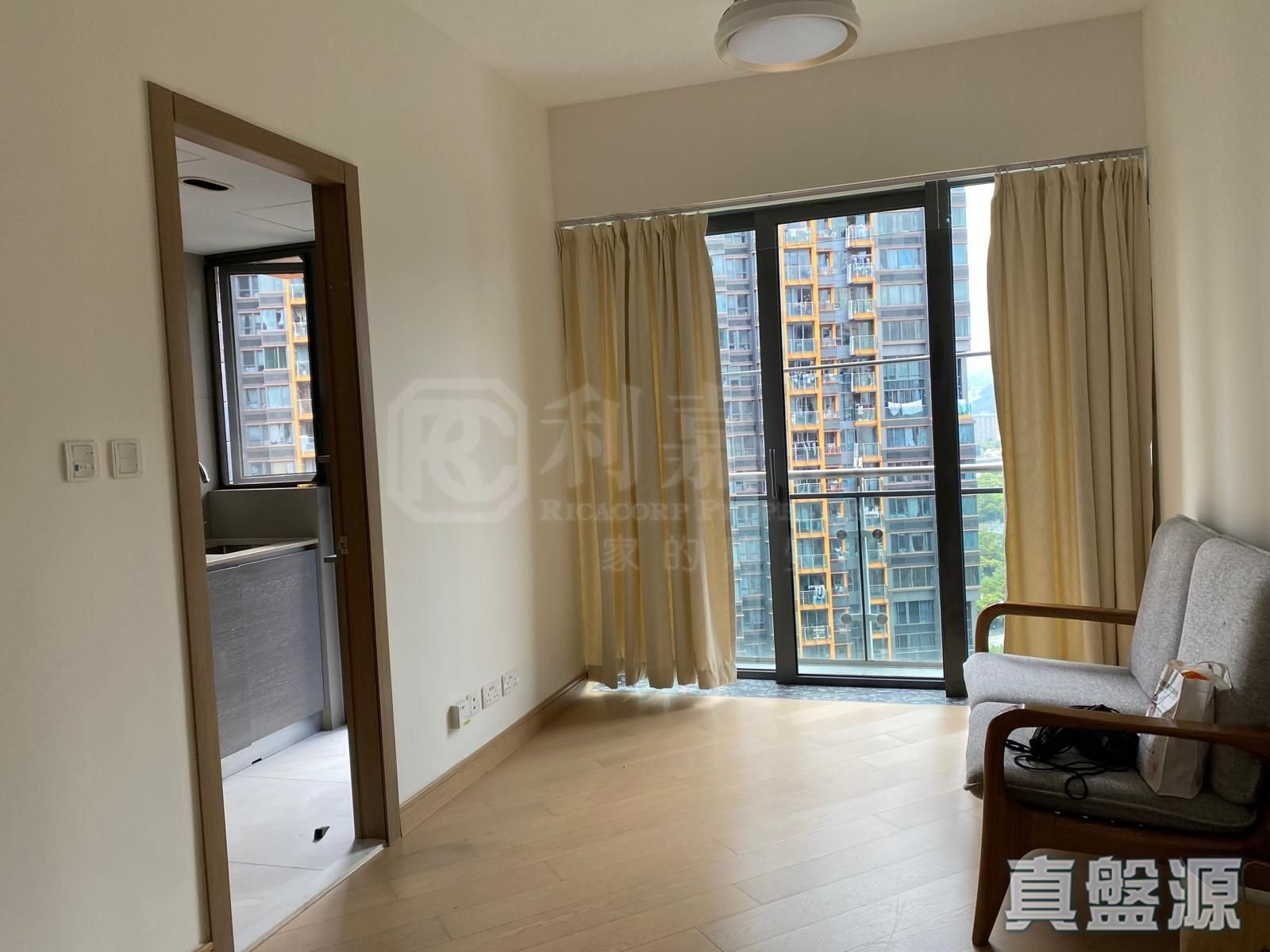 迎海 3期 迎海‧星灣御 16座 高層 D室 馬鞍山