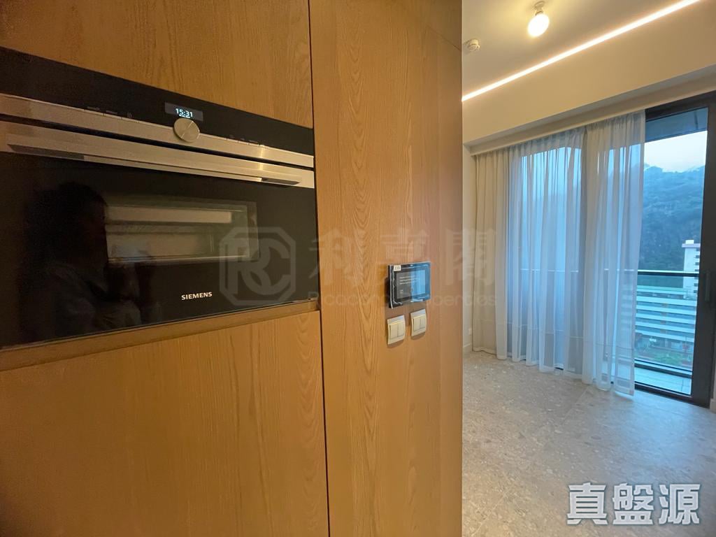 THE HOLBORN TOWER A Medium Floor Zone Flat A2 Sai Wan Ho/Shau Kei Wan