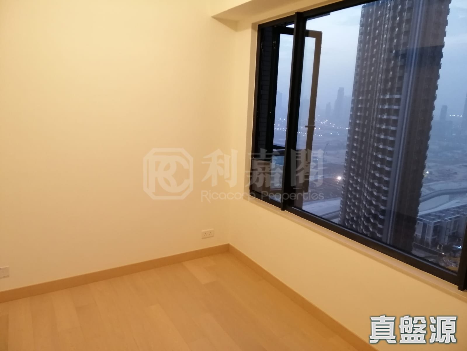 K. CITY TOWER 1 High Floor Zone Flat E To Kwa Wan/Kowloon City/Kai Tak/San Po Kong