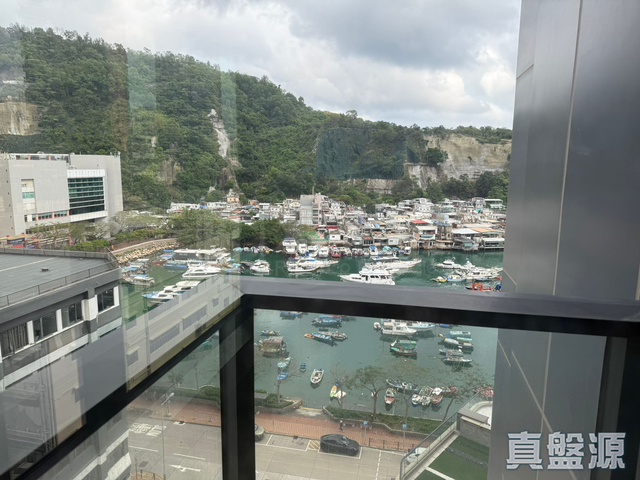 蔚蓝东岸 3座 中层 J室 观塘/蓝田/油塘