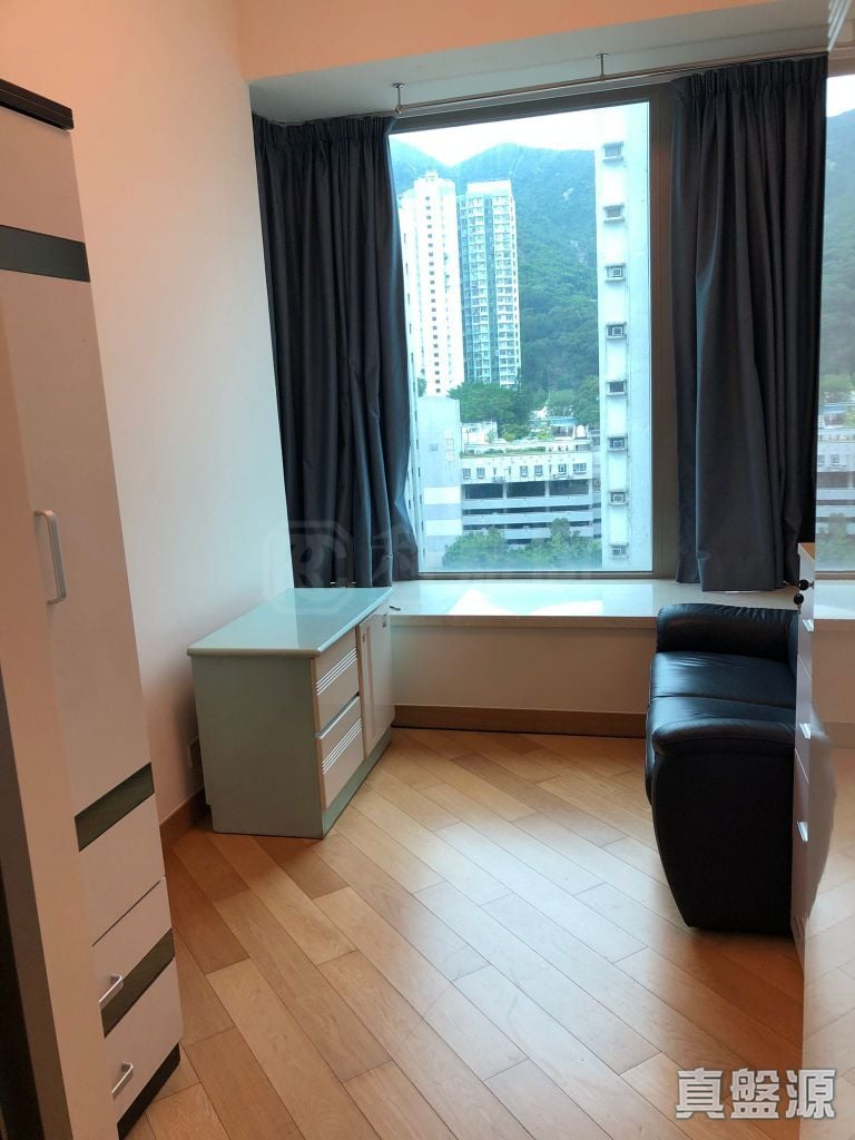 I‧UNIQ RESIDENCE High Floor Zone Flat C Sai Wan Ho/Shau Kei Wan