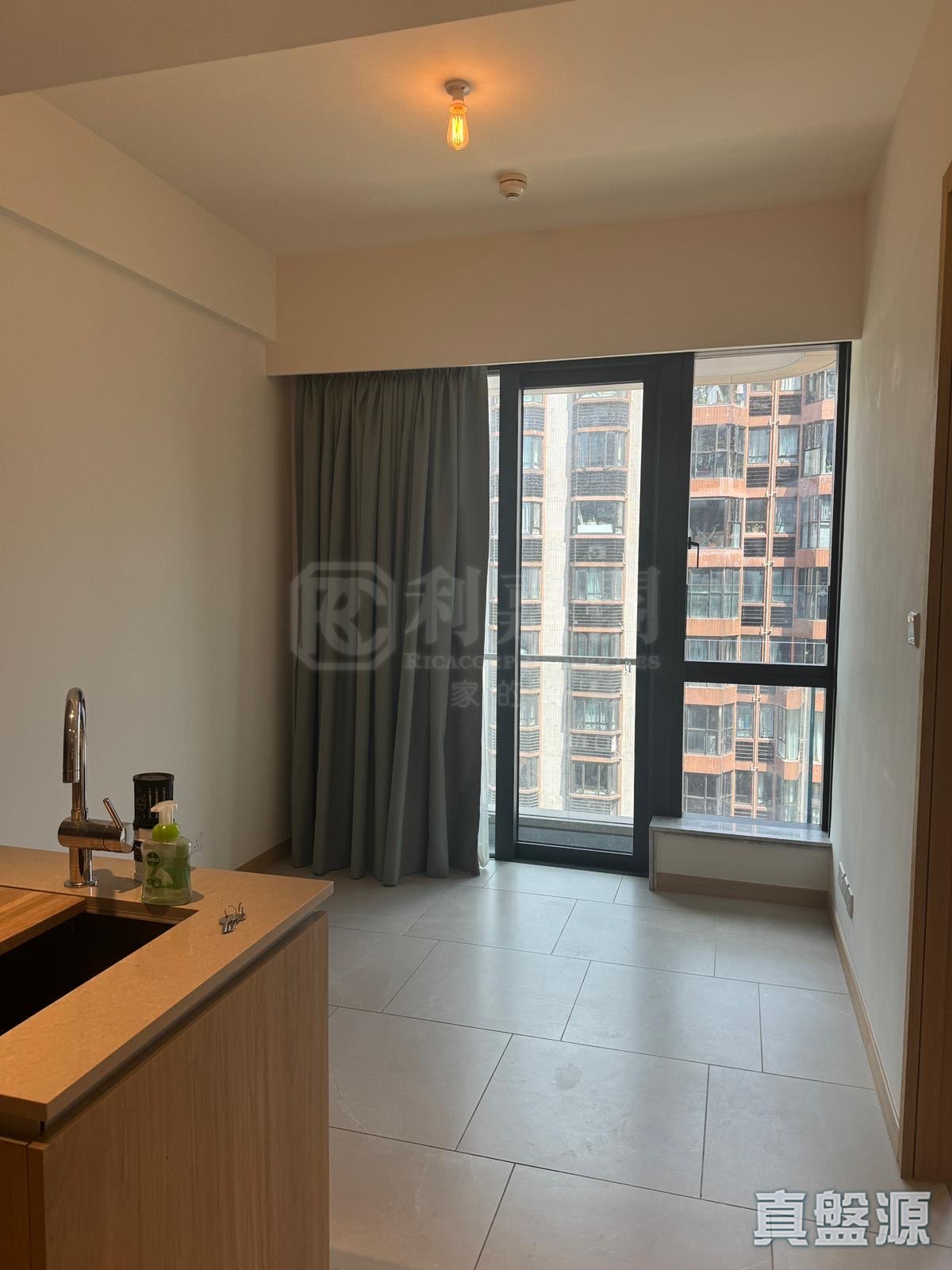 10 LASALLE Medium Floor Zone Flat C Ho Man Tin/Kings Park/Kowloon Tong/Yau Yat Tsuen
