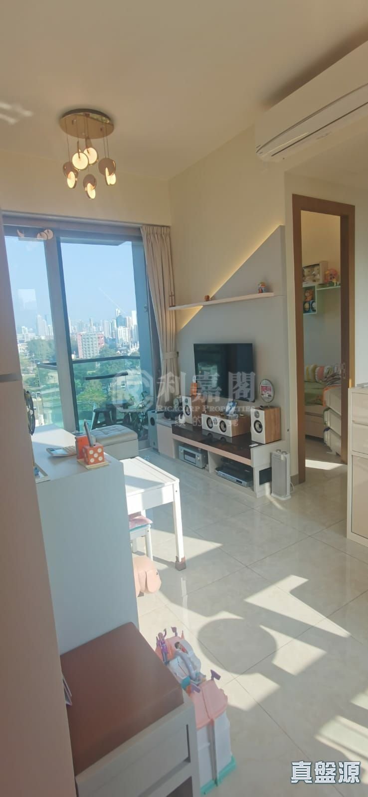 曉珀 低層 C室 西九龍