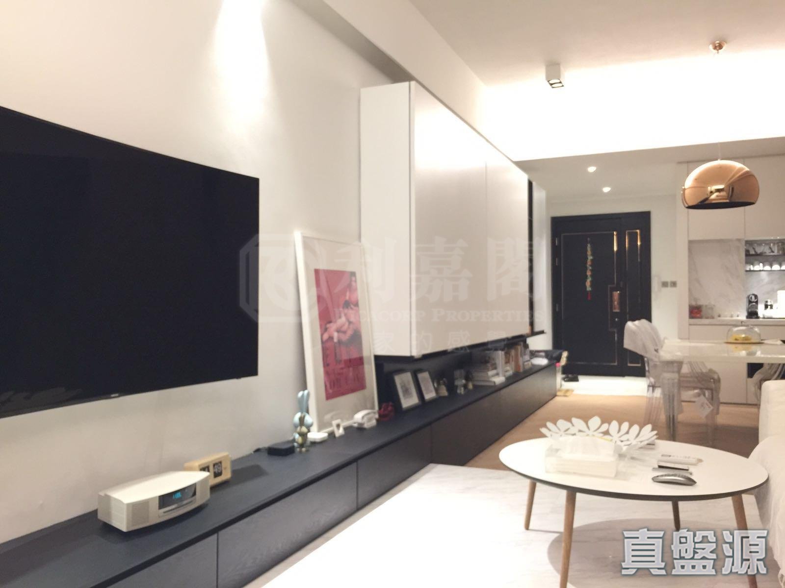 逸瓏灣 II 大廈11座 極高層 D室 大埔