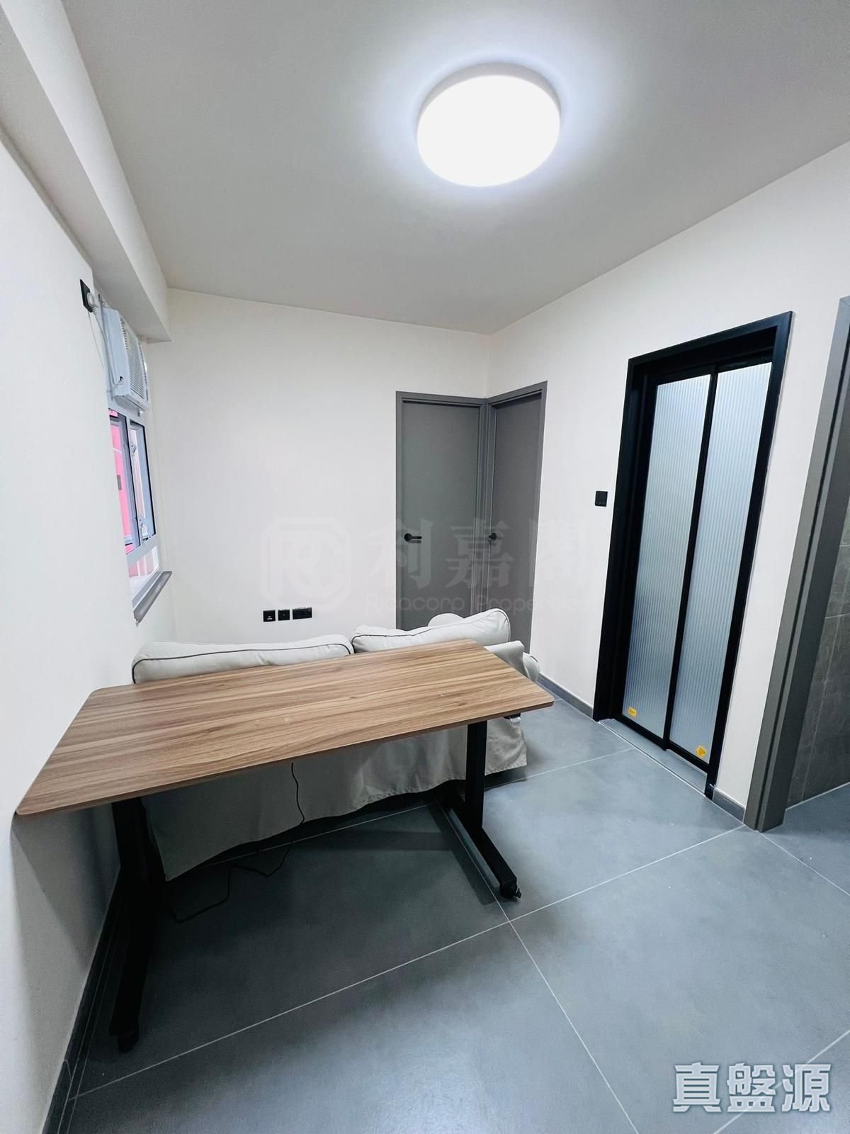 DRAGON RISE Medium Floor Zone Flat A Wan Chai/Causeway Bay