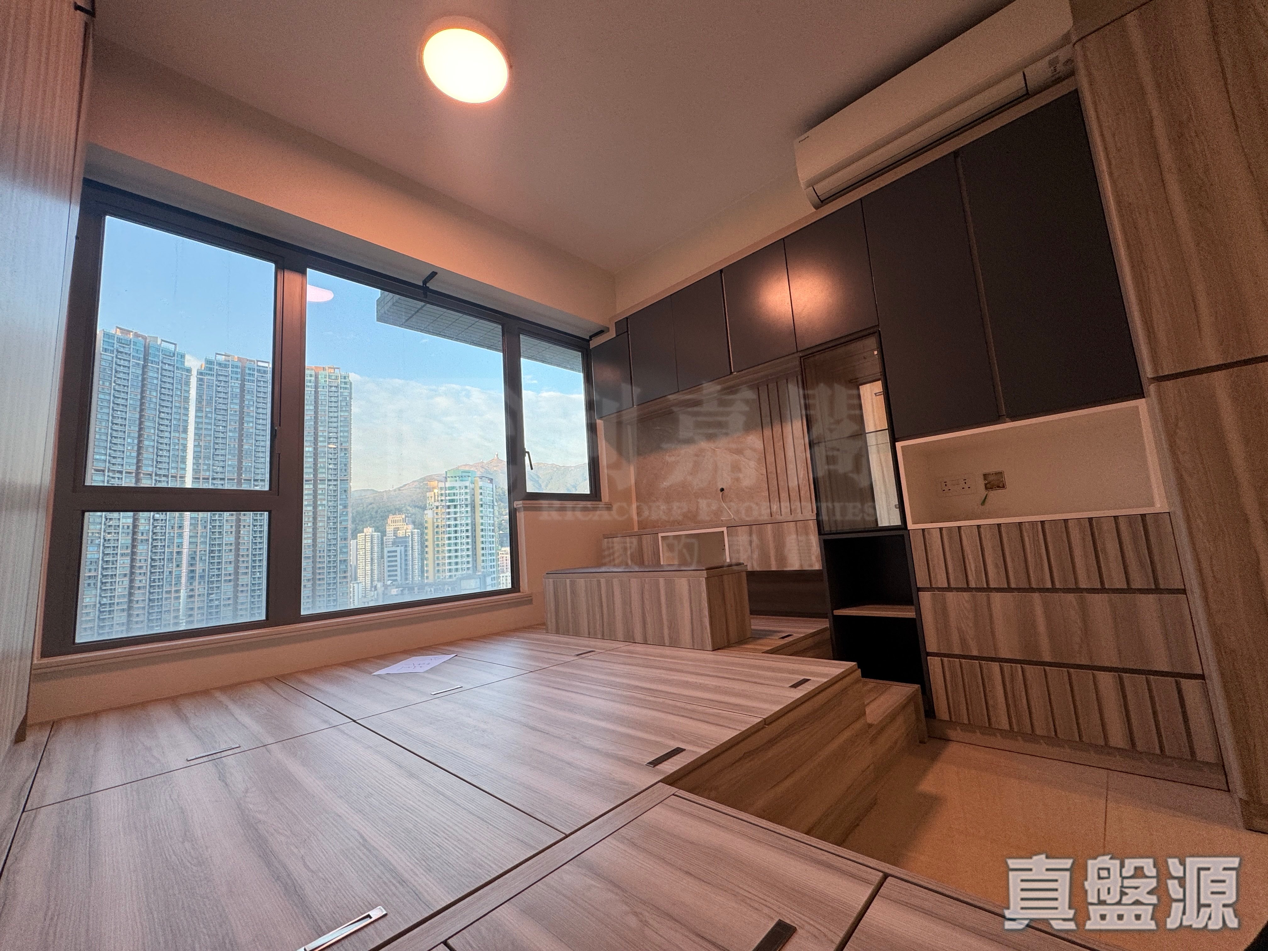 映日湾 2座 高层 B室 荃湾