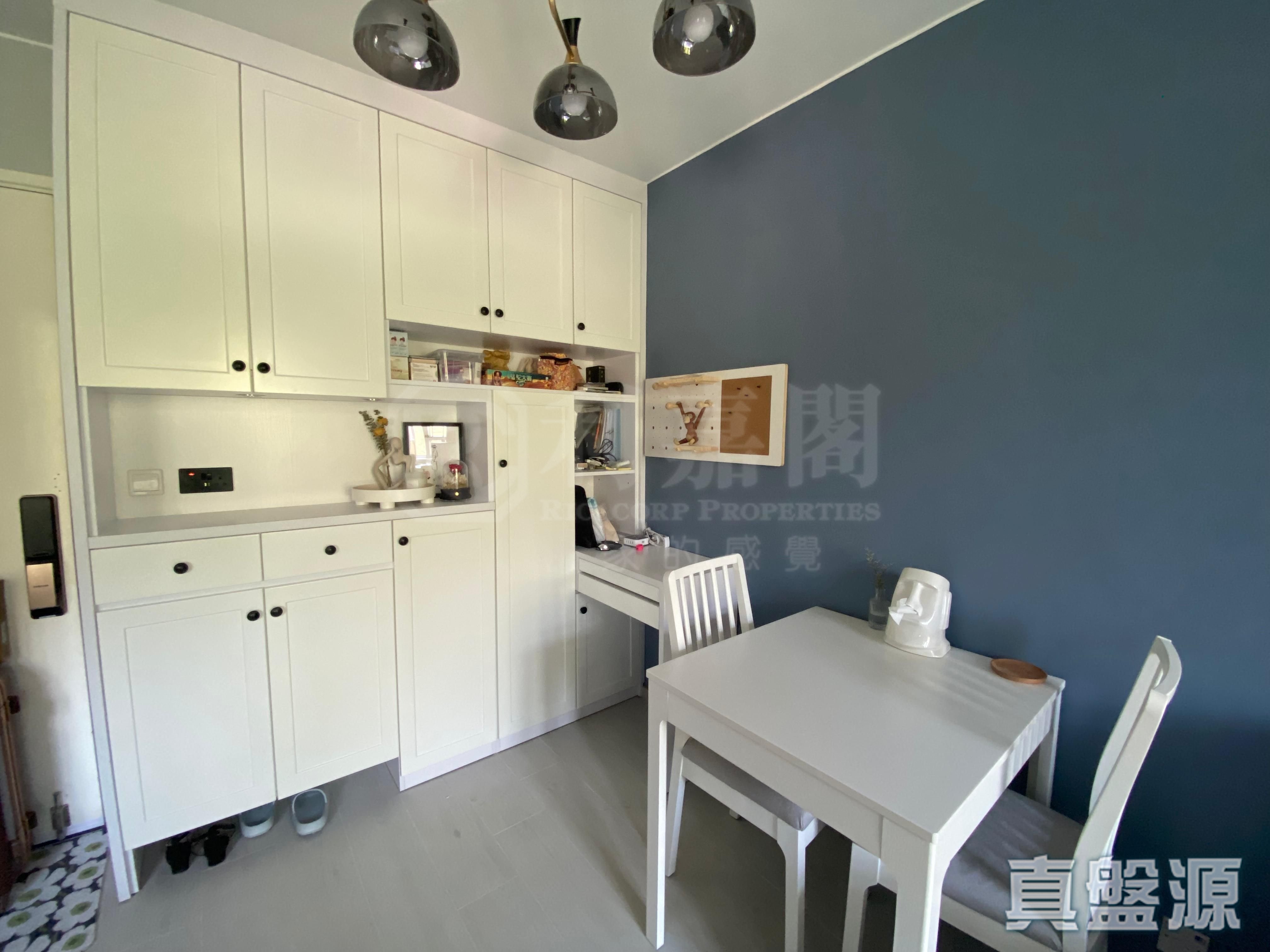 裕泰苑 A座 (裕玥閣) 中層 02室 東涌