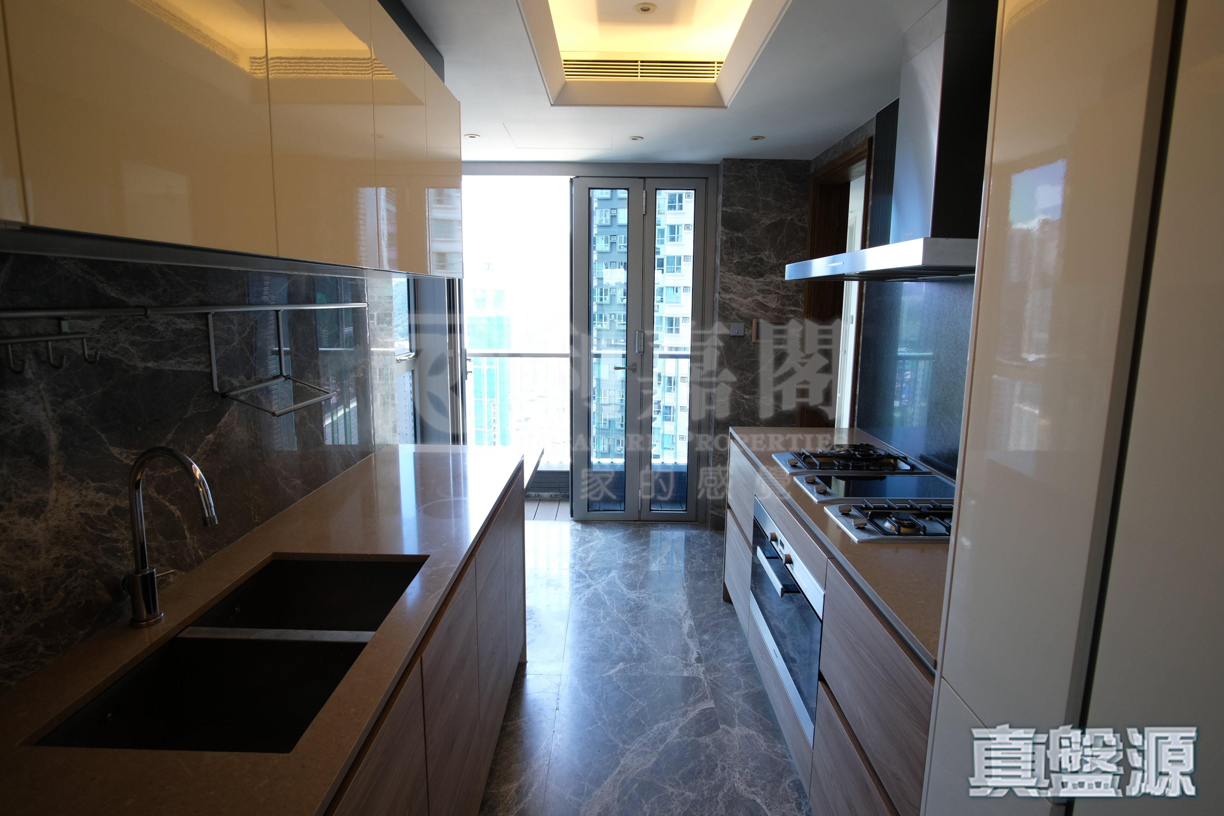 南區．左岸 2座