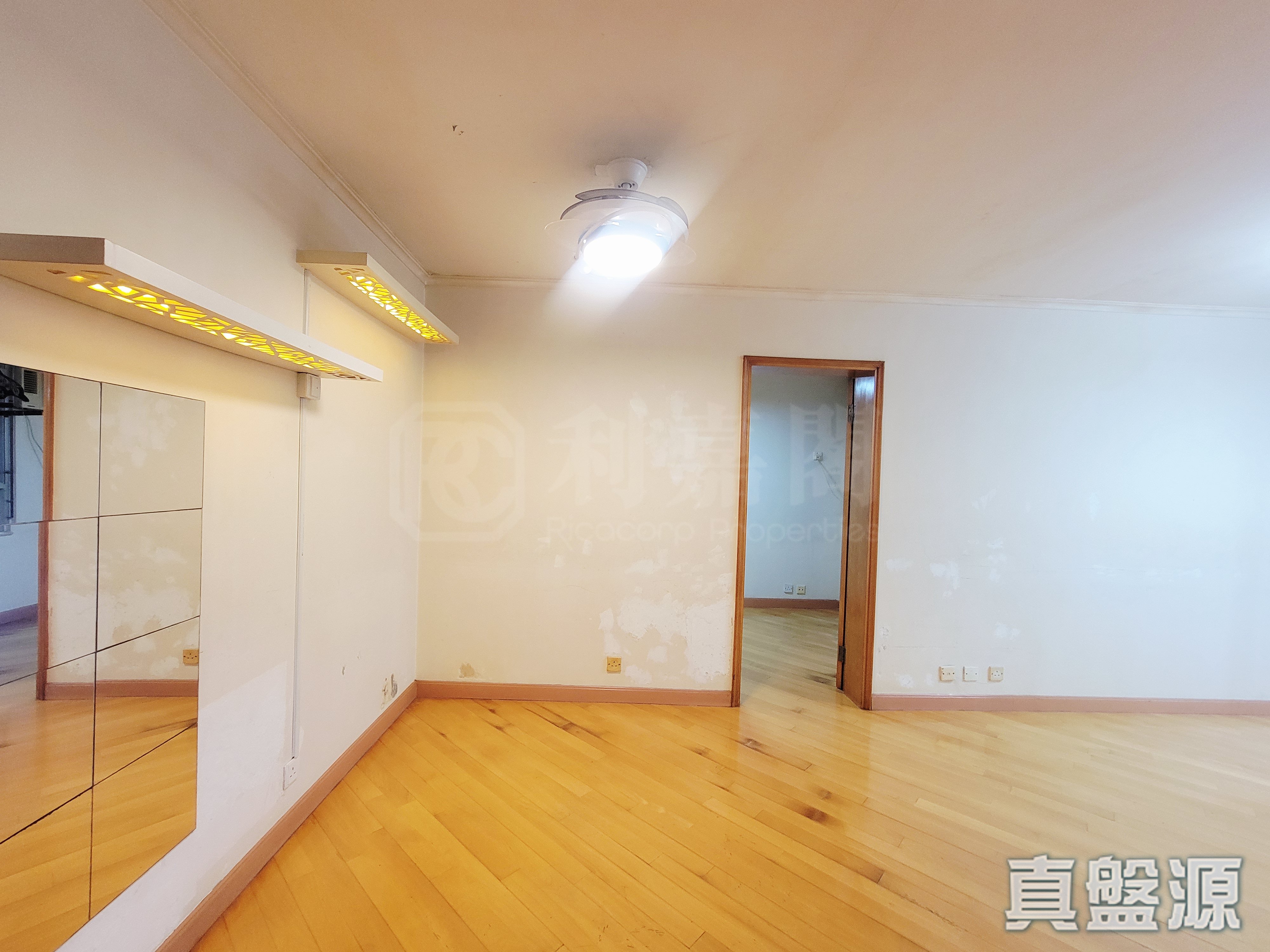 HOI FU COURT HOI NING HOUSE (BLOCK A) Low Floor Zone Flat 14 Olympic Station/Nam Cheong
