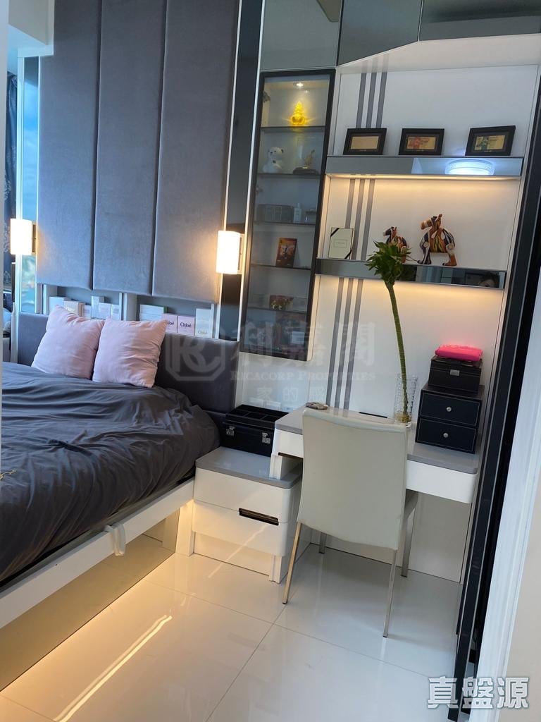 ONE SILVERSEA TOWER 3 Medium Floor Zone Flat C Olympic Station/Nam Cheong