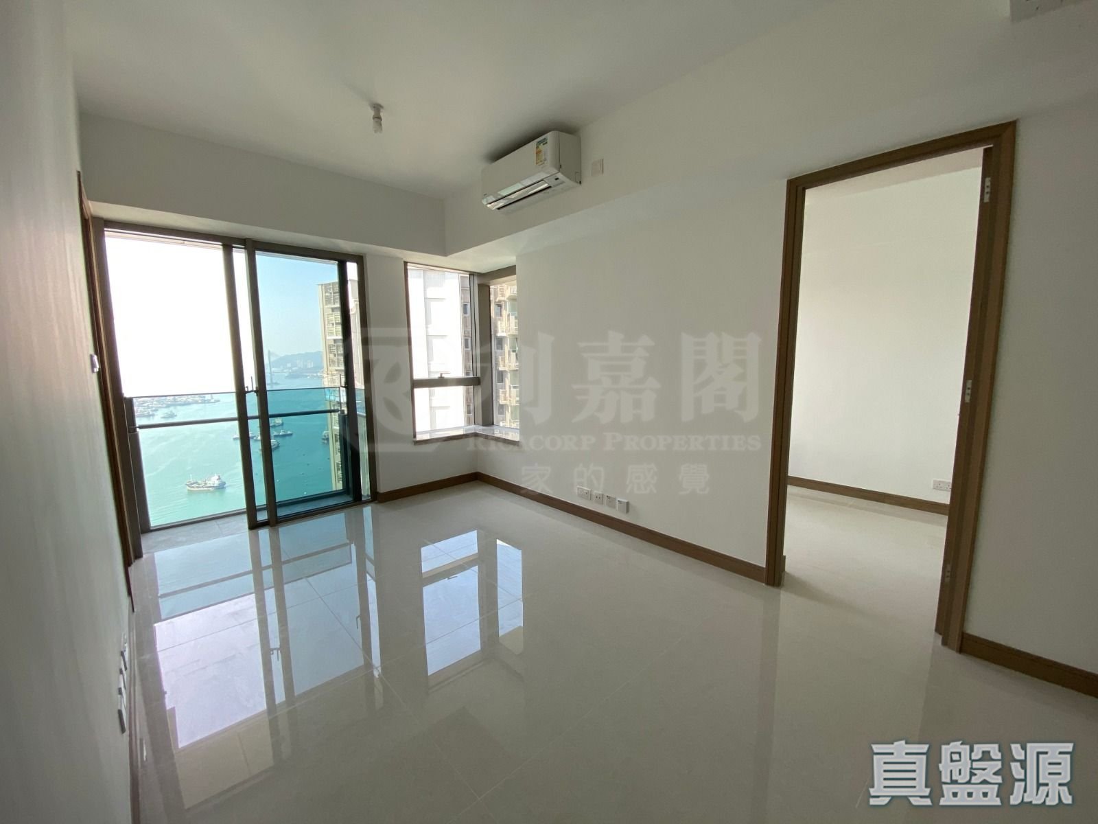 海之恋 3期A 海之恋．爱炫美 2B座 极高层 B室 荃湾