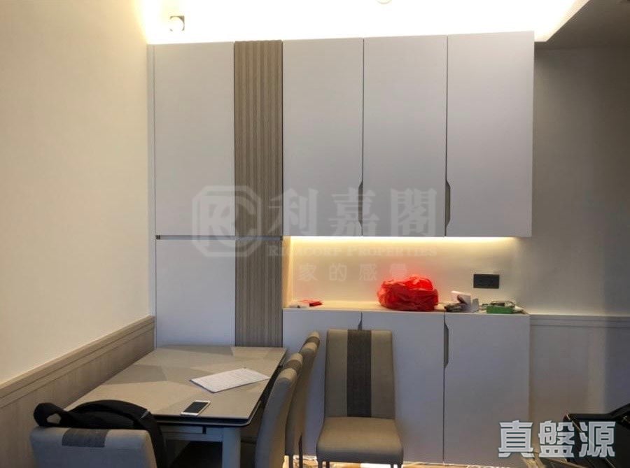 全．城匯 7座 高層 D室 荃灣