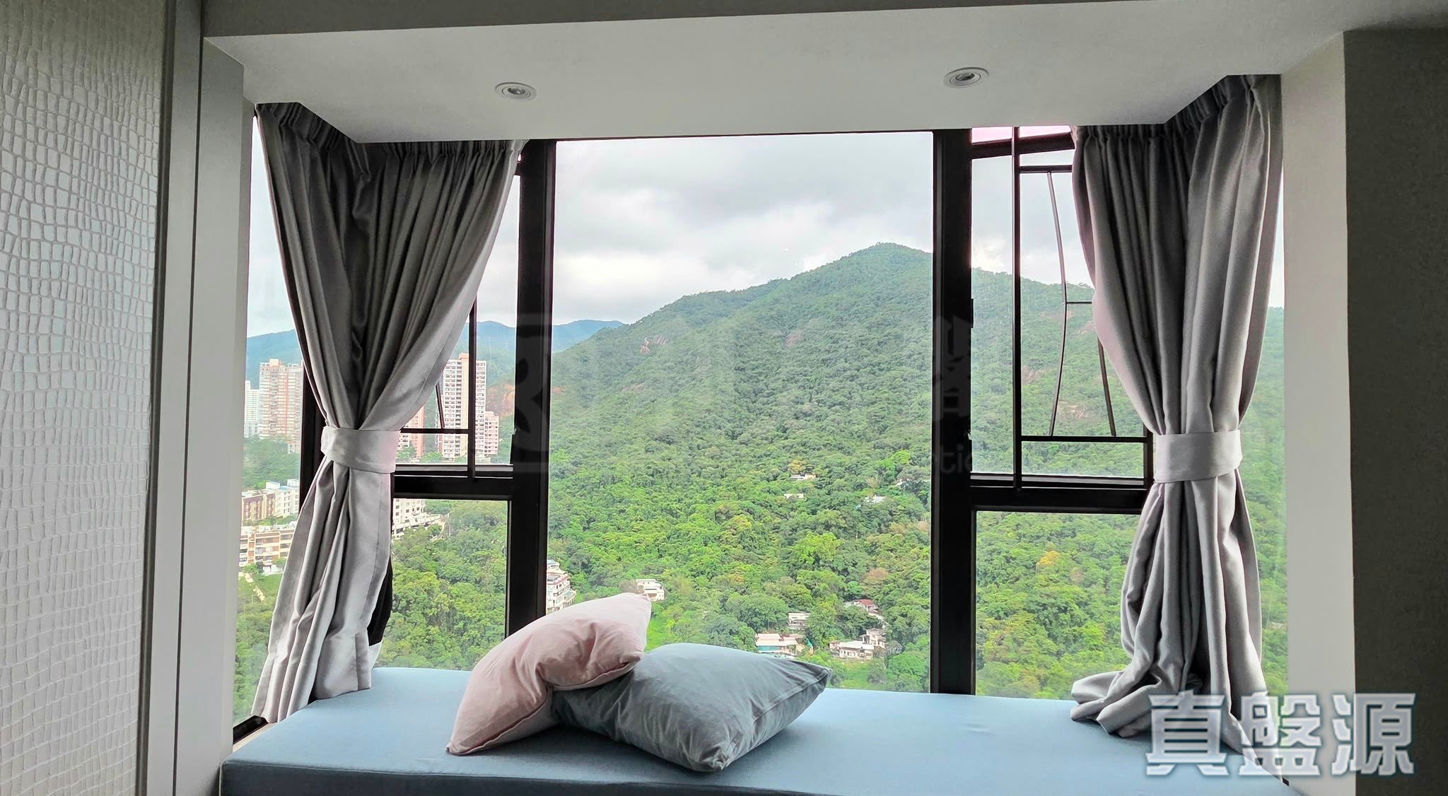 ROYAL ASCOT PHASE 2 - Block 8 High Floor Zone Flat B Sha Tin/Fo Tan/Kau To Shan