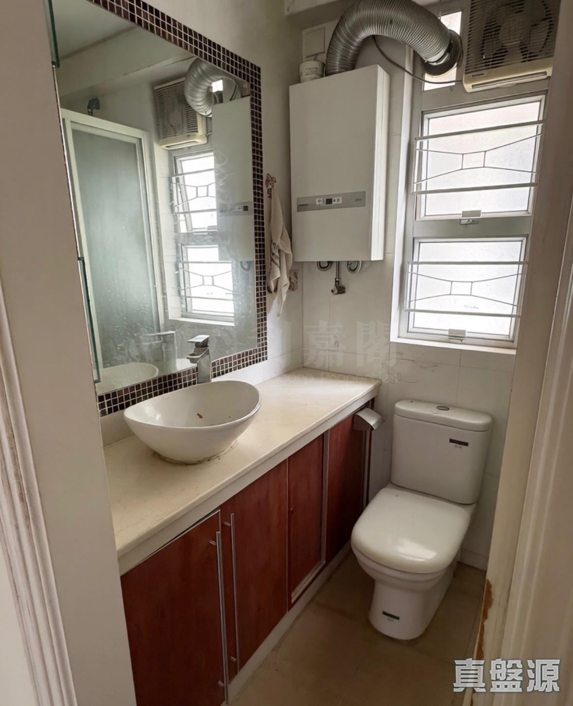 ABERDEEN CENTRE KONG TAI COURT (BLOCK H) High Floor Zone Flat 4 Aberdeen/Tin Wan