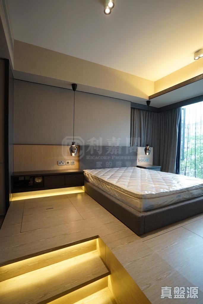 8 LASALLE Low Floor Zone Flat B Ho Man Tin/Kings Park/Kowloon Tong/Yau Yat Tsuen