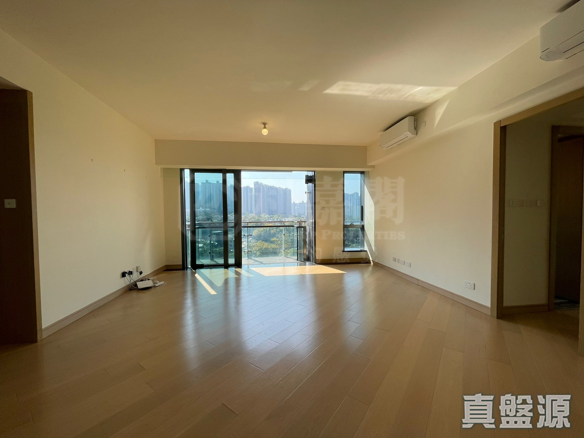 迎海 4期 迎海．駿岸 8座 中層 A室 馬鞍山